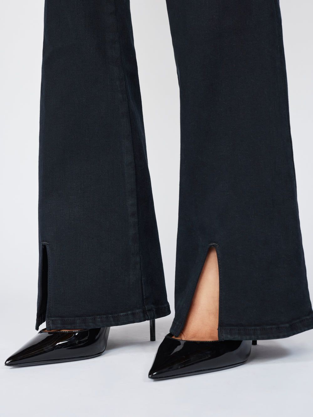 Le One Flare Front Slit -- Larsen sold by Frame Denim product image thumbnail 5