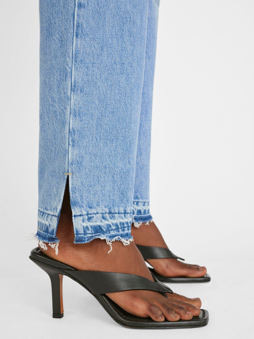 Le High 'N' Tight Straight Slit -- Zona sold by Frame Denim product image thumbnail 5