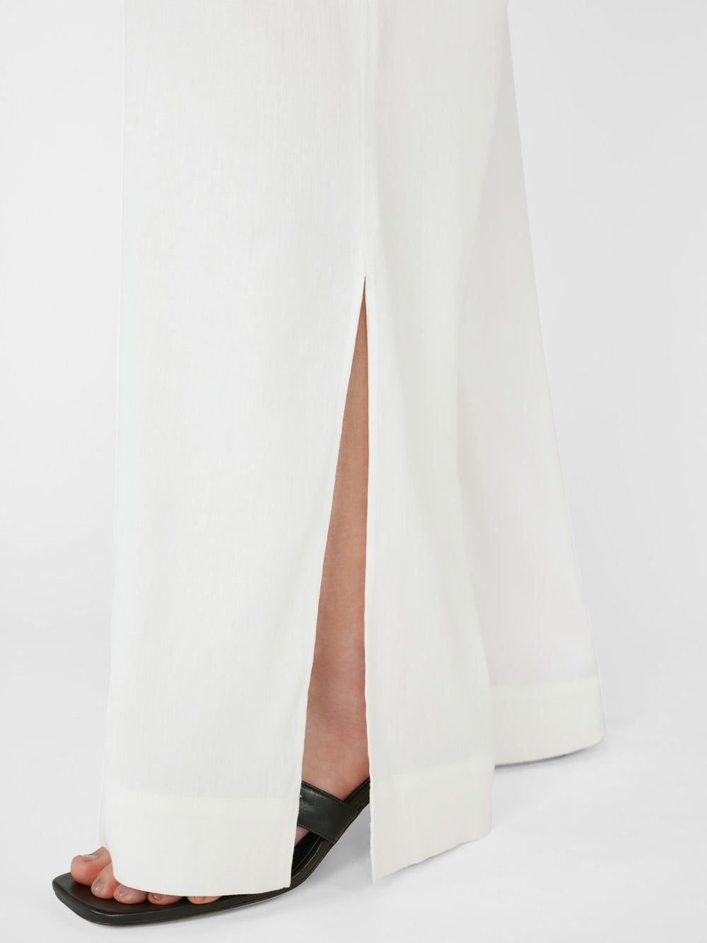 Lounge Pant -- Off White sold by Frame Denim product image thumbnail 4