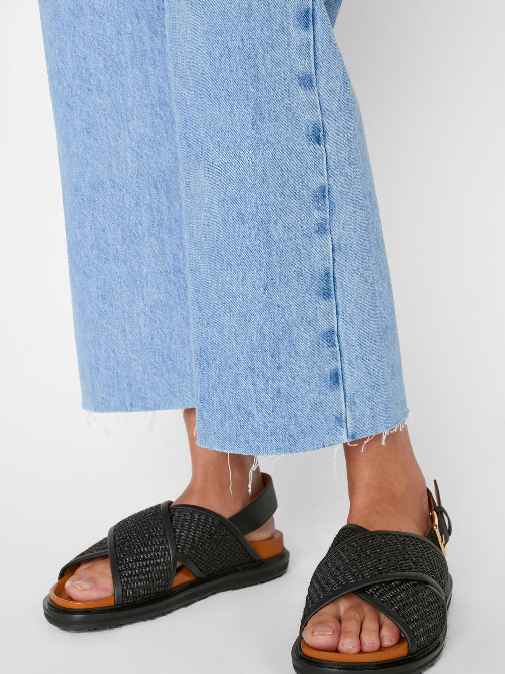 Le Jane Crop -- Rossum Rips sold by Frame Denim product image thumbnail 4