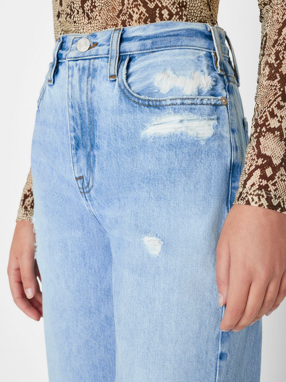 Le Jane Crop -- Rossum Rips sold by Frame Denim product image thumbnail 5