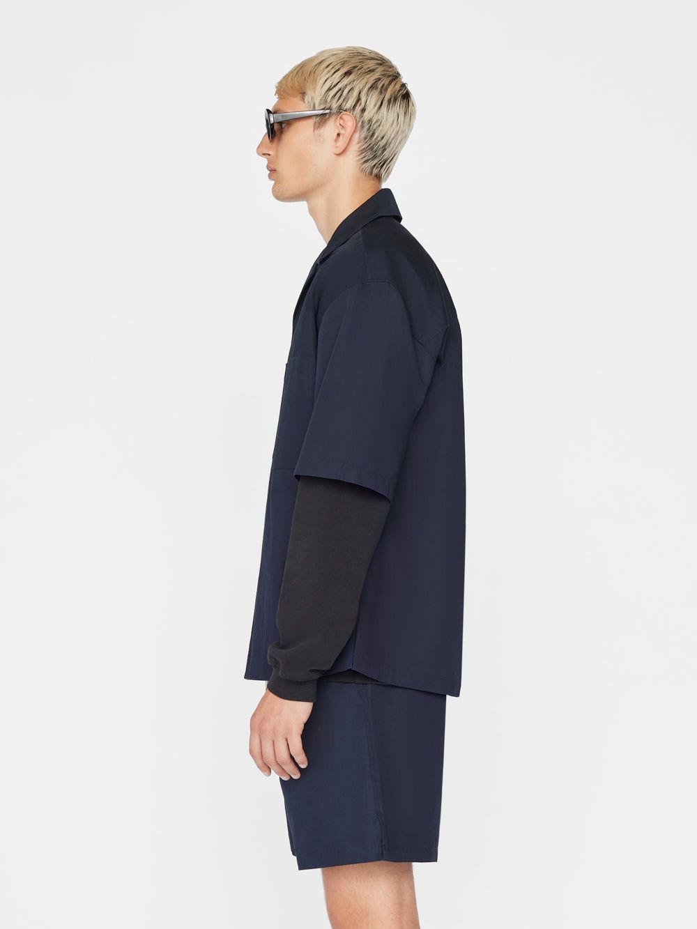 Linen Camp Collar Shirt -- Navy sold by Frame Denim product image thumbnail 5