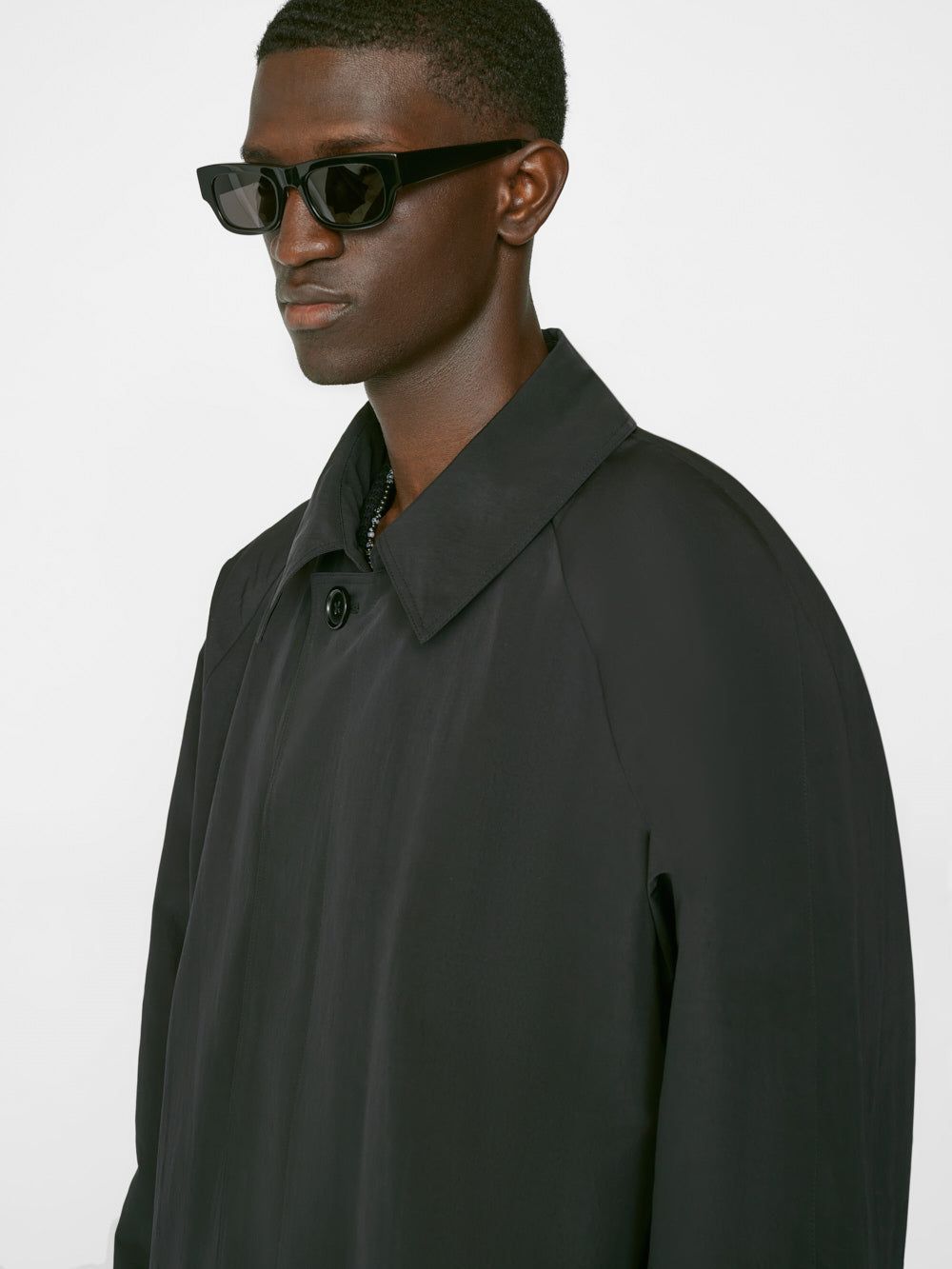 Relaxed Volume Trench -- Noir sold by Frame Denim product image thumbnail 4
