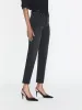 Le Sleek Straight -- Kerry sold by Frame Denim