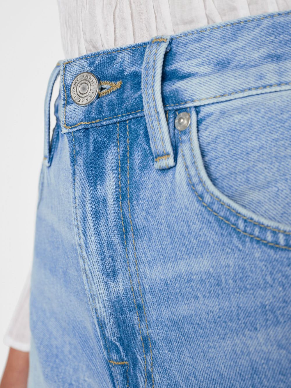 Le Super High Short -- Zona sold by Frame Denim product image thumbnail 5