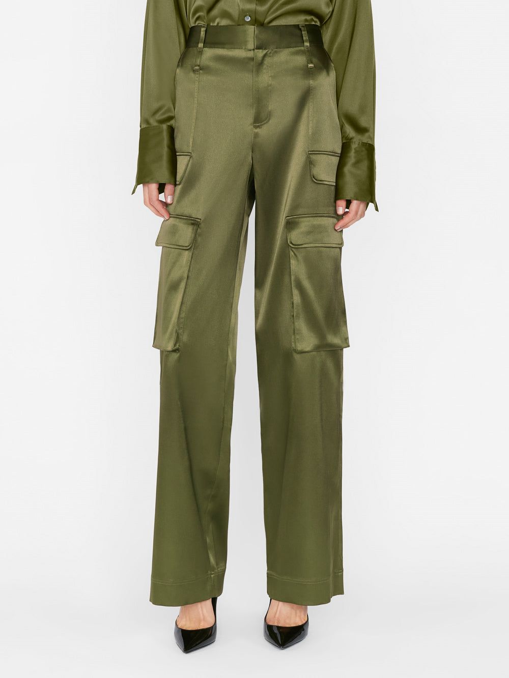 Relaxed Straight Cargo -- Fatigue sold by Frame Denim