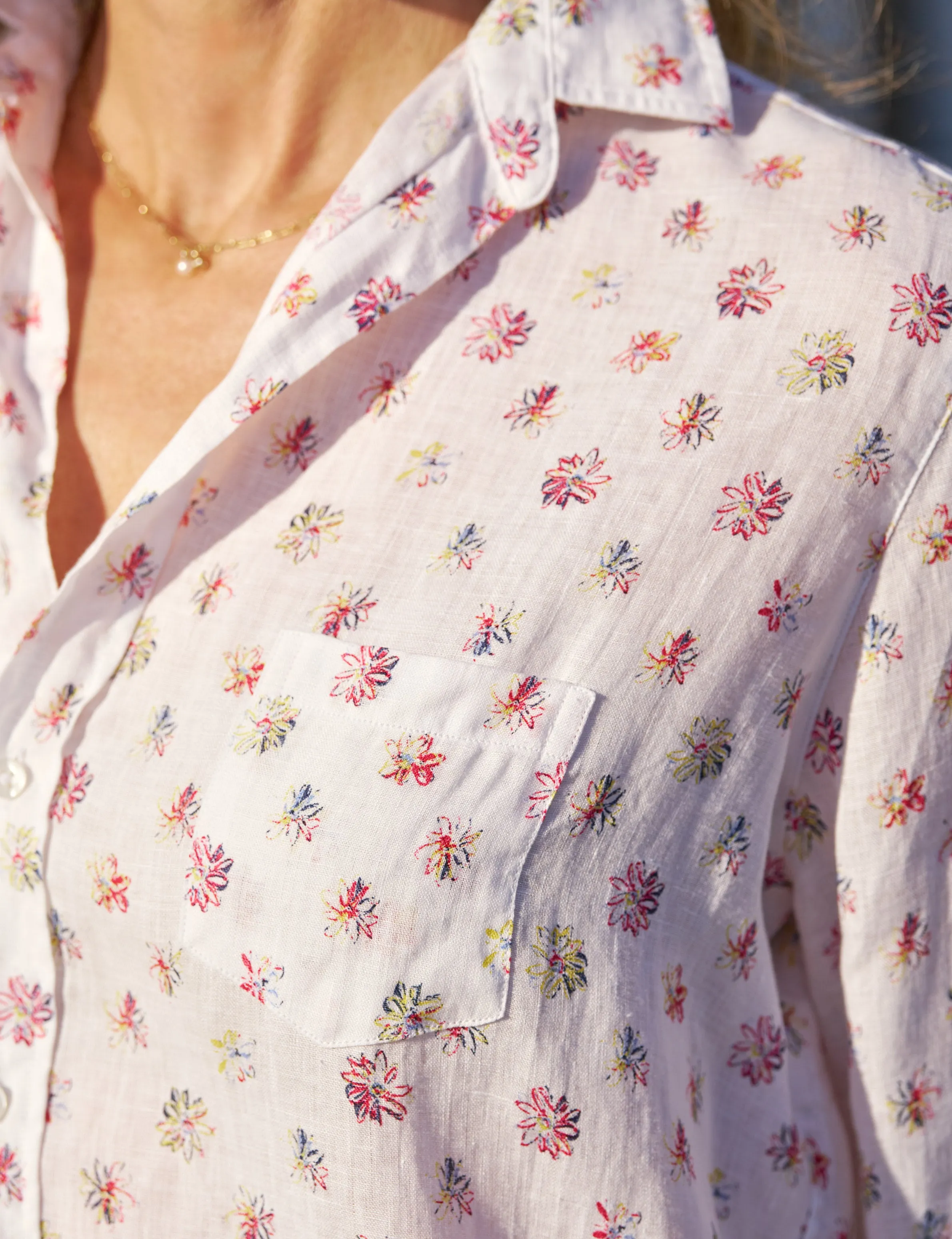 EILEEN Red and Blue Flower, Italian Classic Linen sold by Frank & Eileen product image thumbnail 3