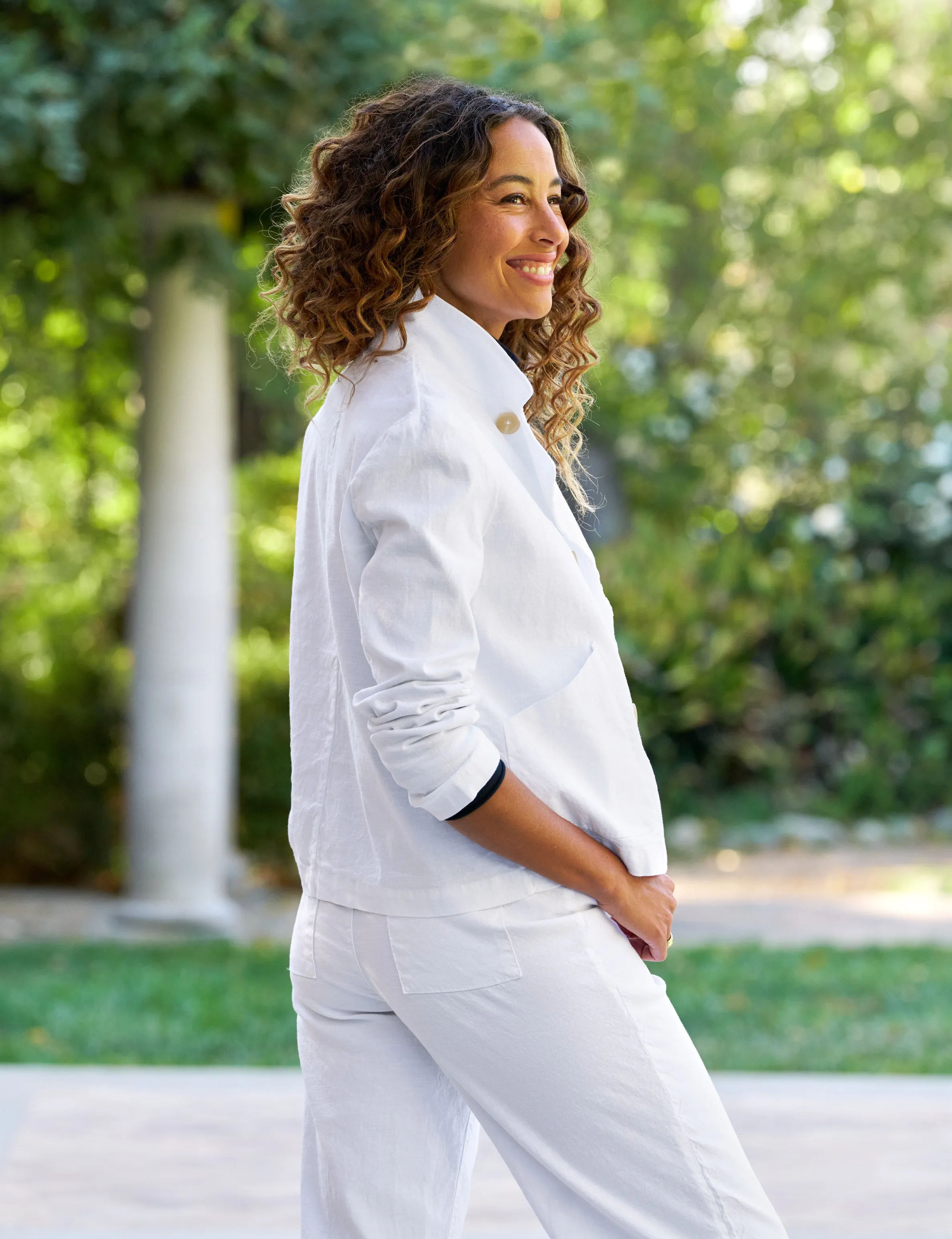 MINI BELFAST White, Italian Performance Linen sold by Frank & Eileen product image thumbnail 2