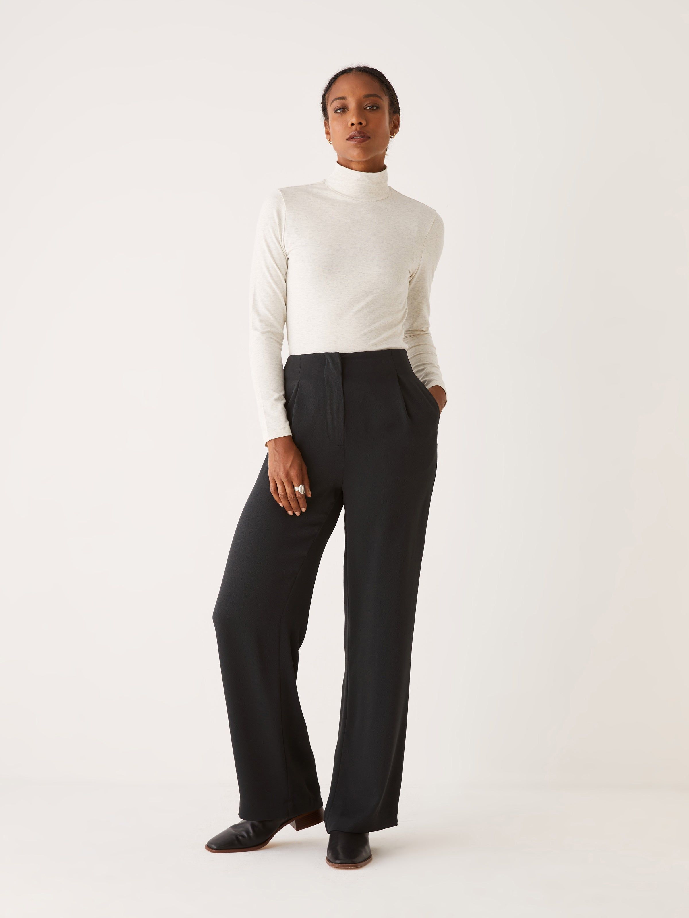 The Sally High Rise Wide Leg Pant in Black sold by Frank & Oak product image thumbnail 4