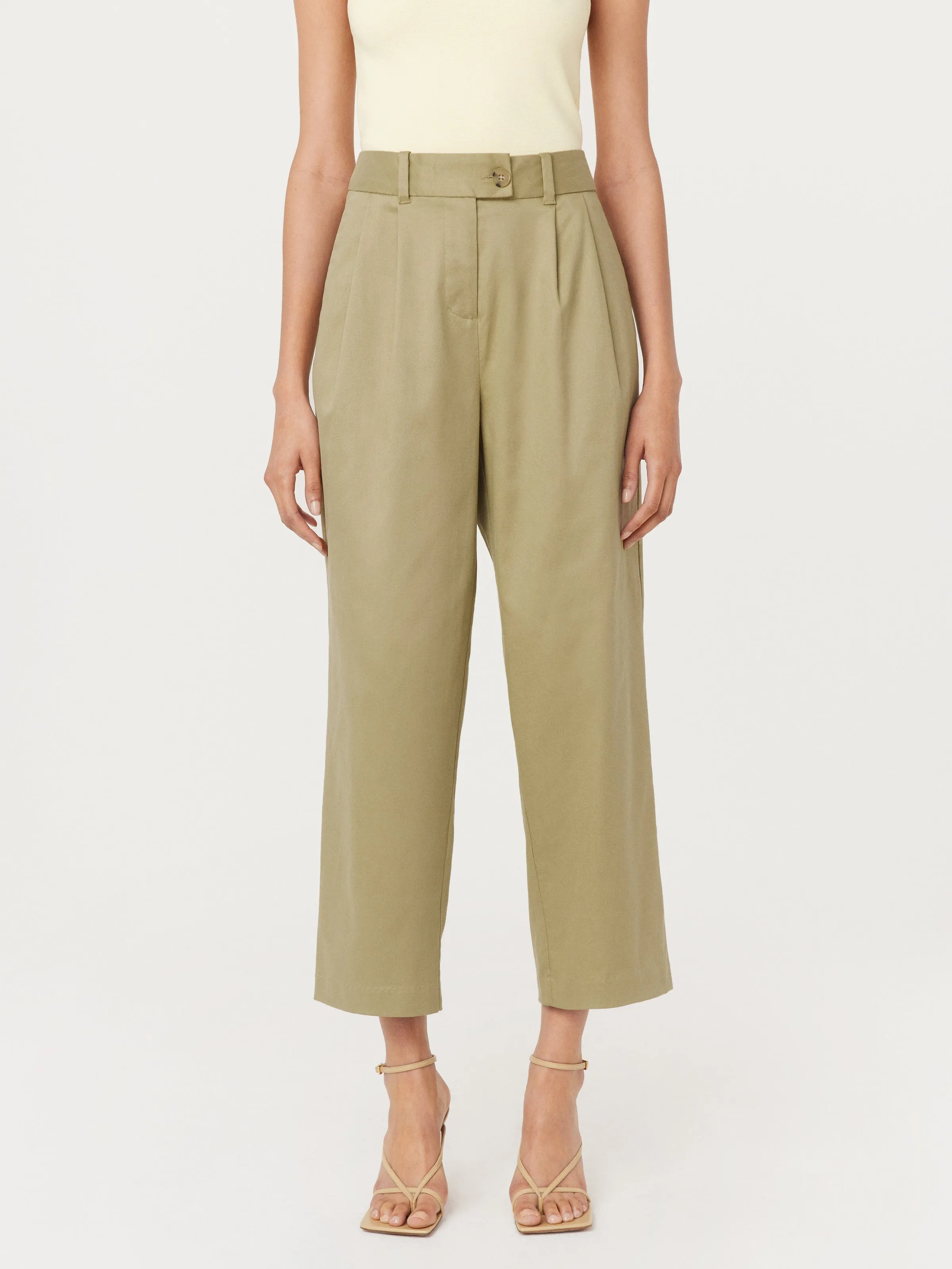 The Mia Wide Balloon Pant in Green Beige sold by Frank & Oak product image thumbnail 3