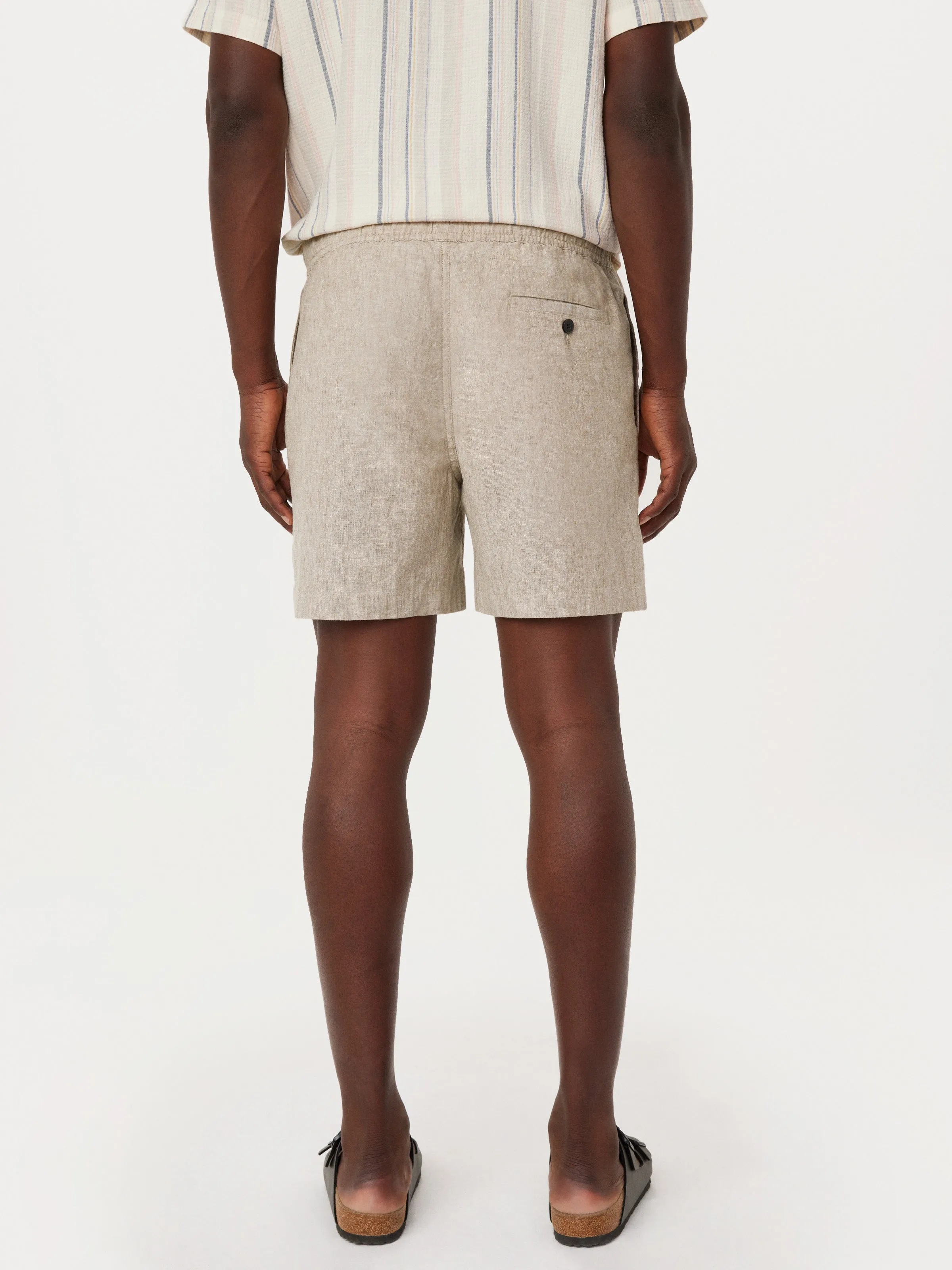 The Owen Linen Short in Hazel sold by Frank & Oak product image thumbnail 3