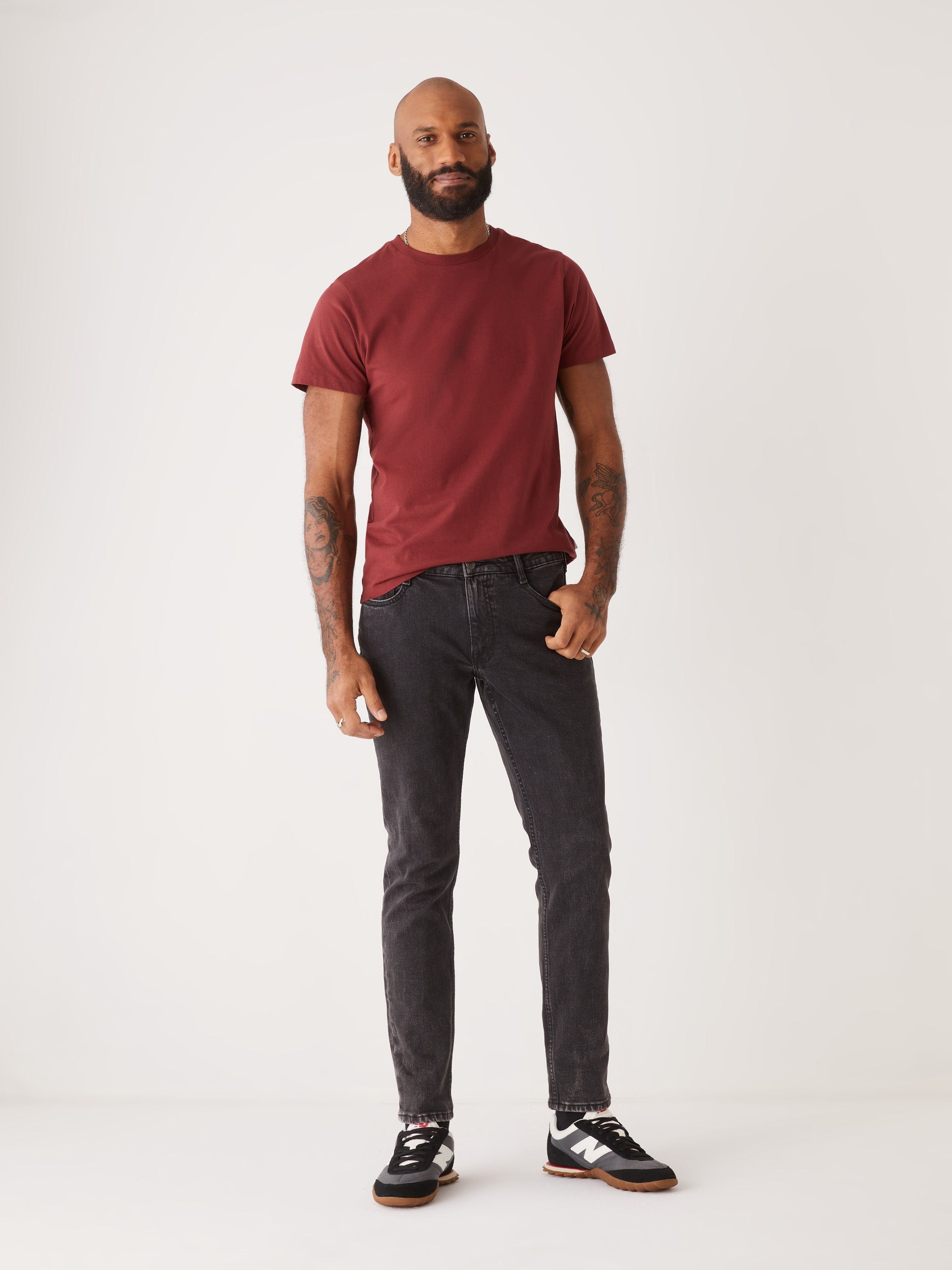 The Slim Fit Jean in Washed Black sold by Frank & Oak product image thumbnail 2
