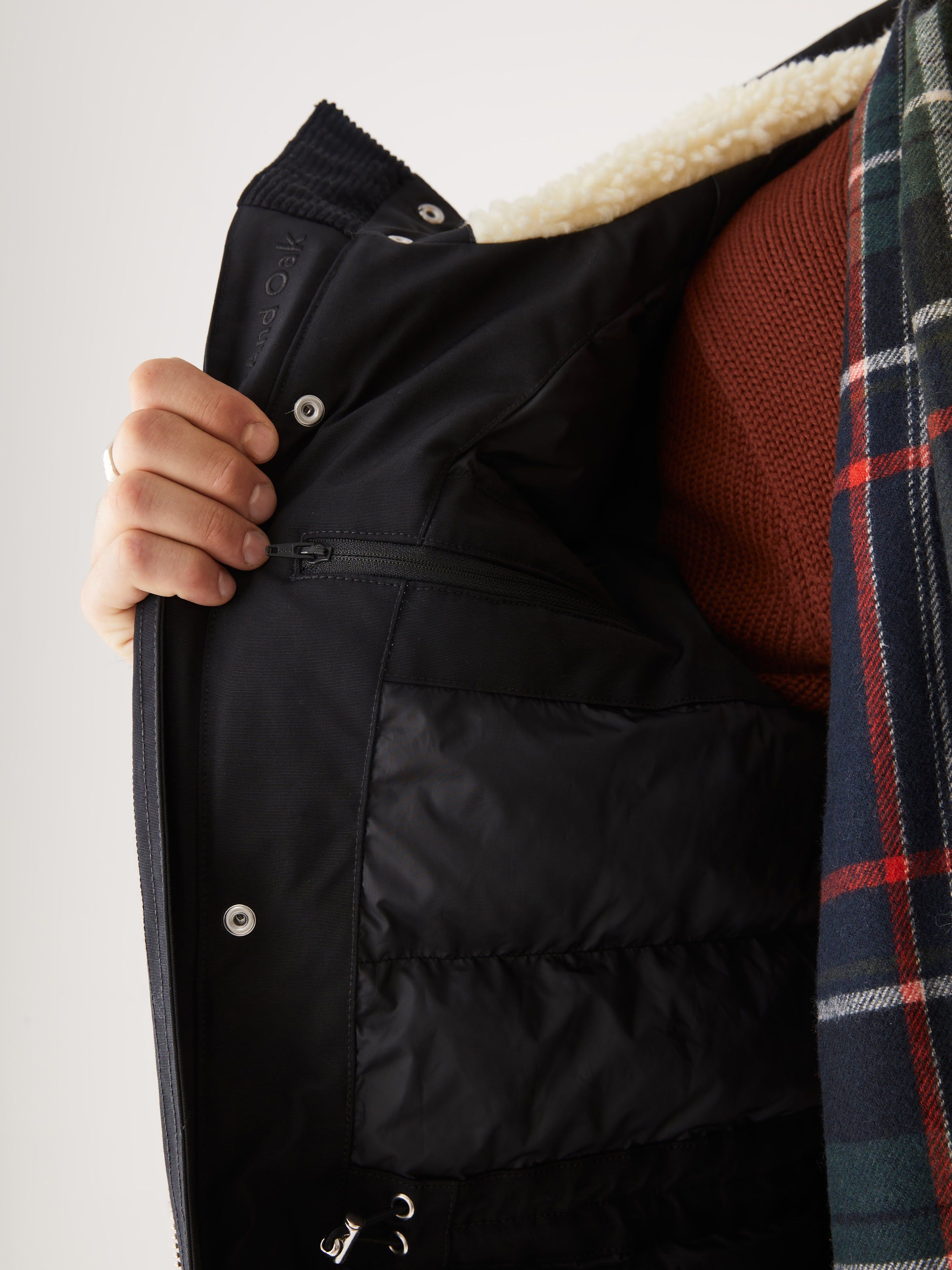 The Alpine Parka in Black sold by Frank & Oak product image thumbnail 6