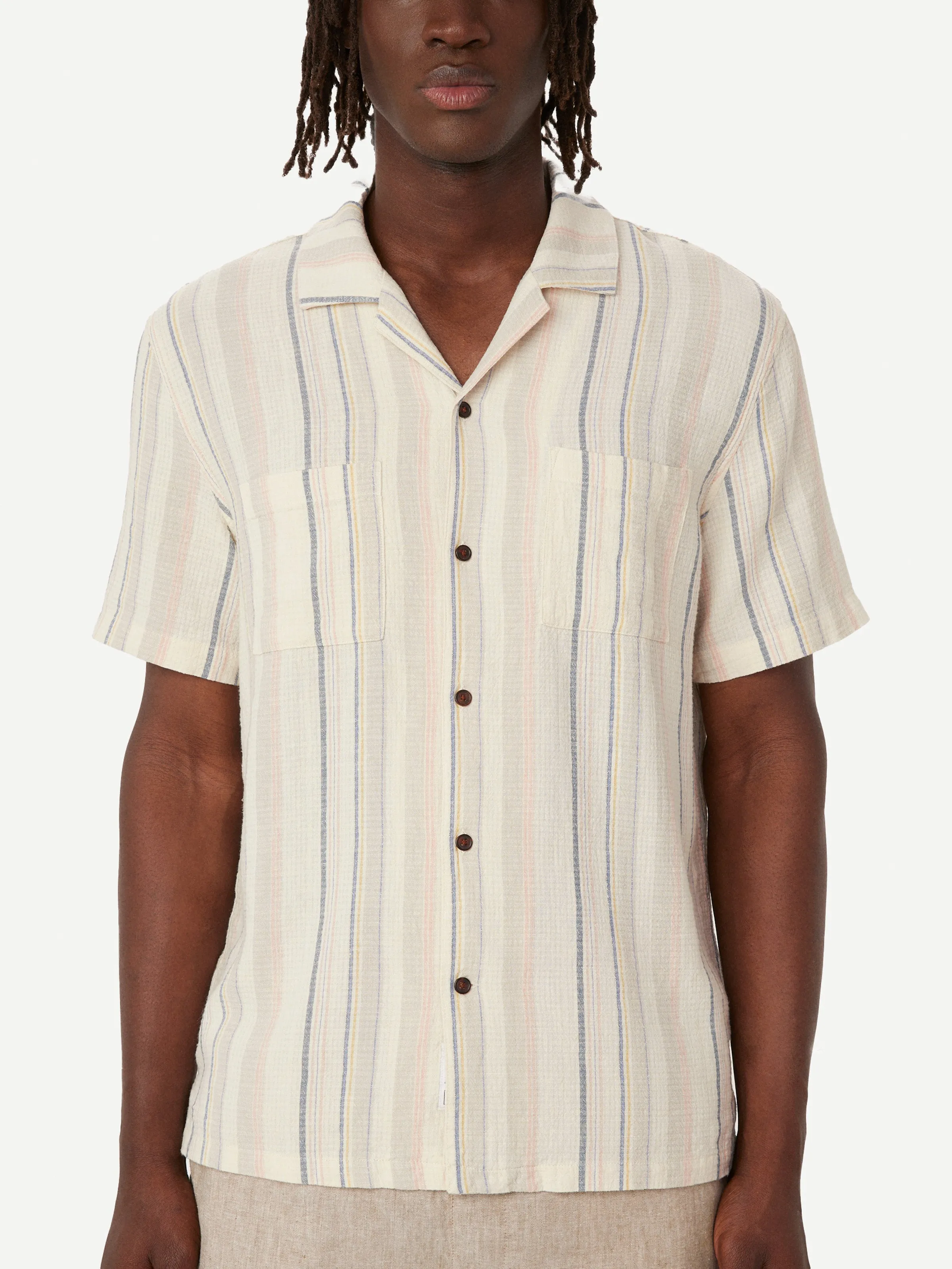 The Linen Camp Collar Shirt in Cloud sold by Frank & Oak product image thumbnail 3