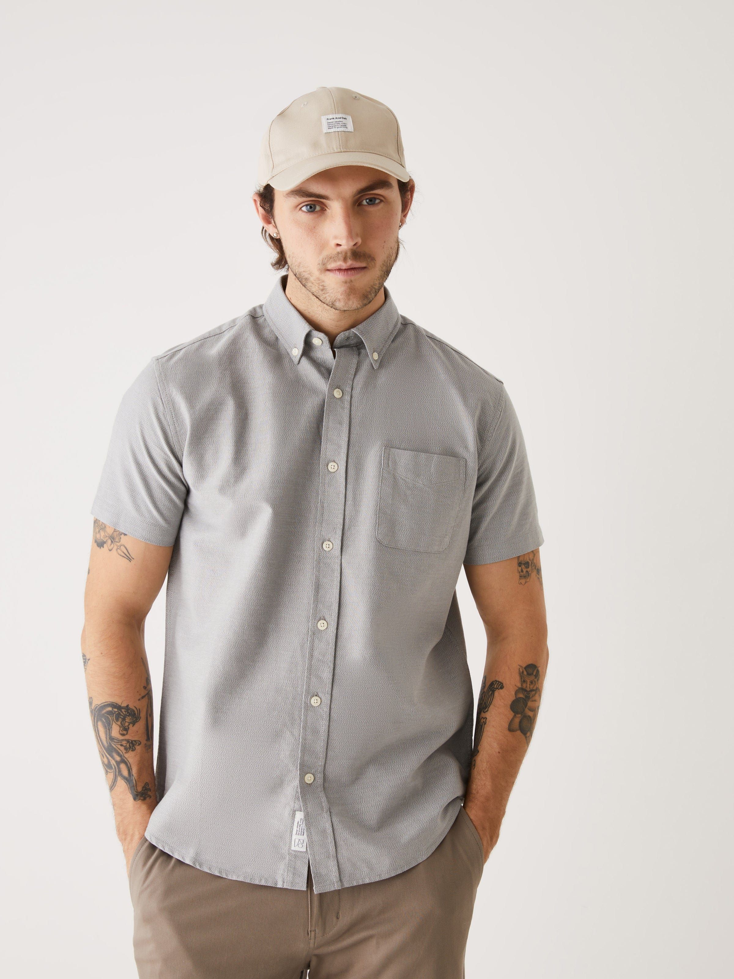 The Short-Sleeved Jasper Oxford Shirt in Grey sold by Frank & Oak product image thumbnail 2