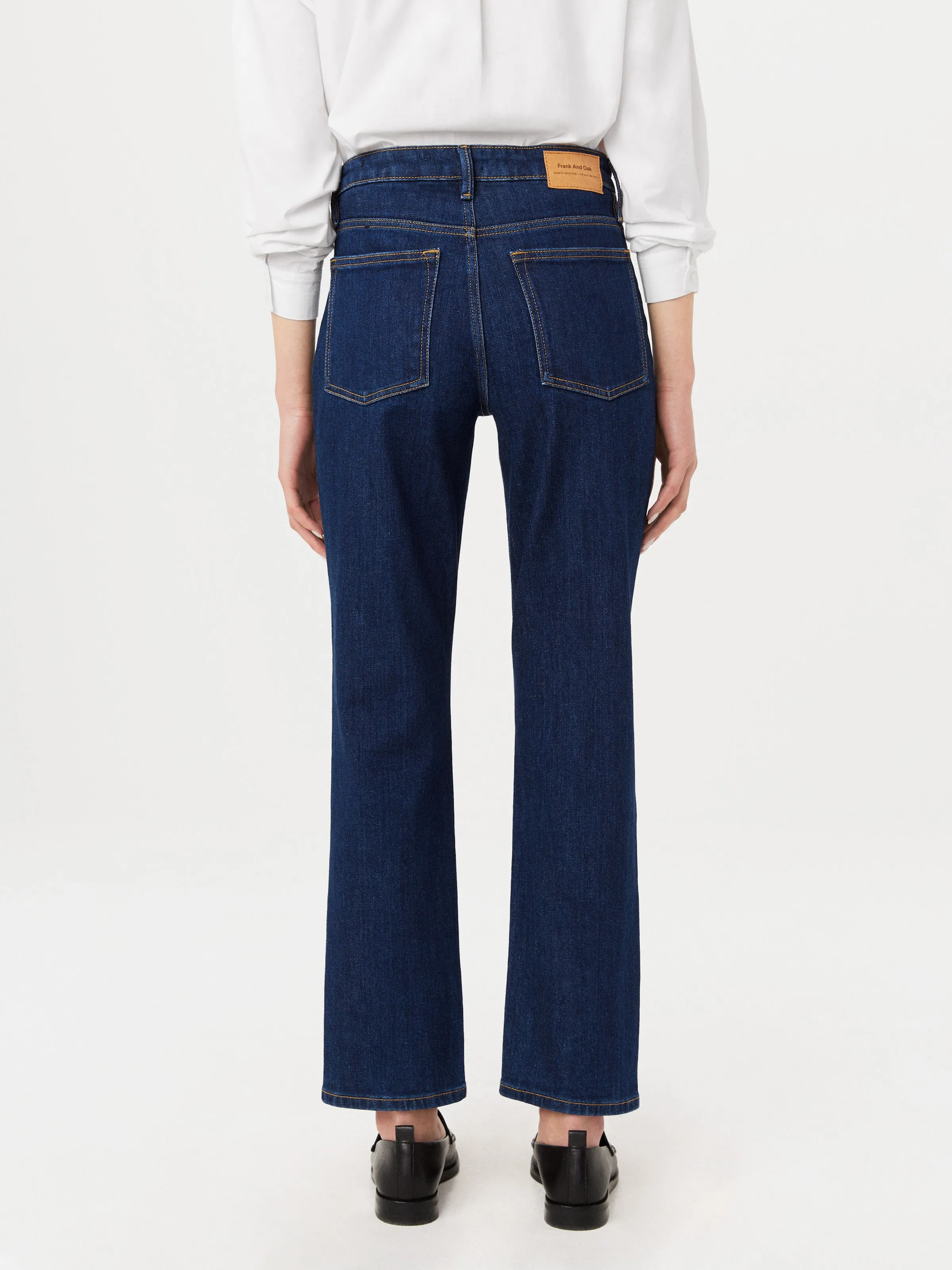 The Cyndi Straight Jean in Dark Wash sold by Frank & Oak product image thumbnail 3