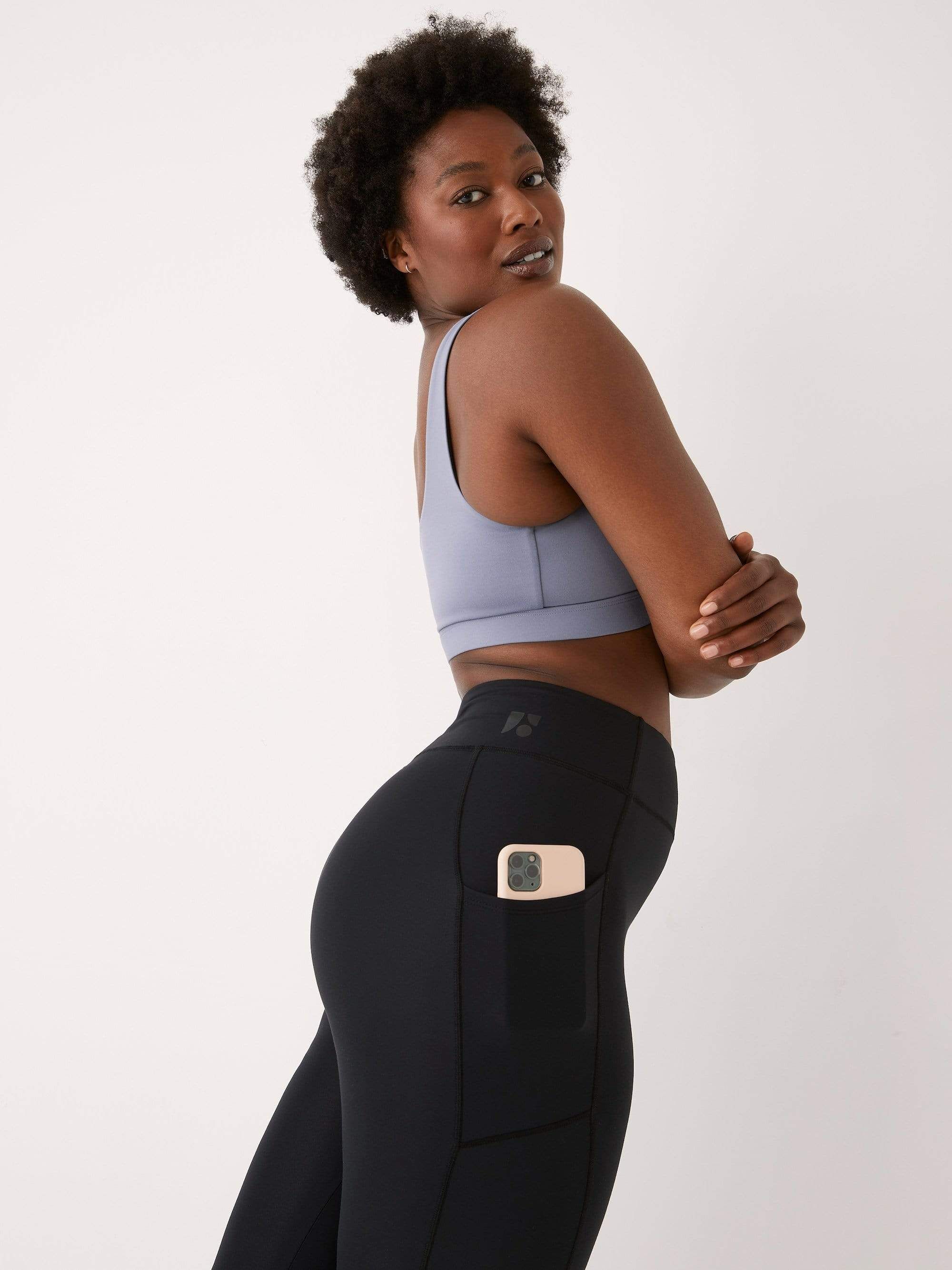 The High-Waisted Time Out Legging in Black sold by Frank & Oak product image thumbnail 2