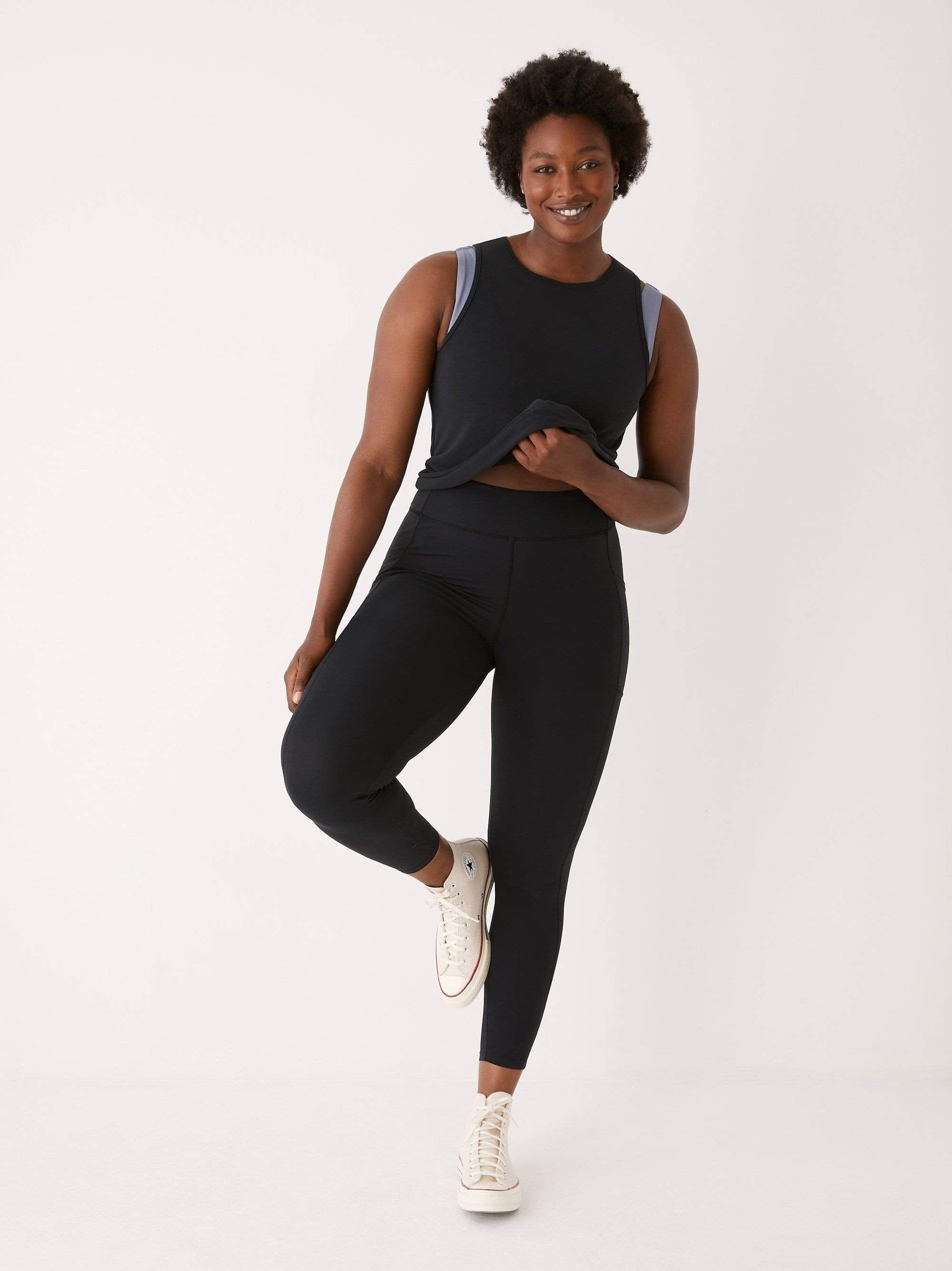 The High-Waisted Time Out Legging in Black sold by Frank & Oak product image thumbnail 4