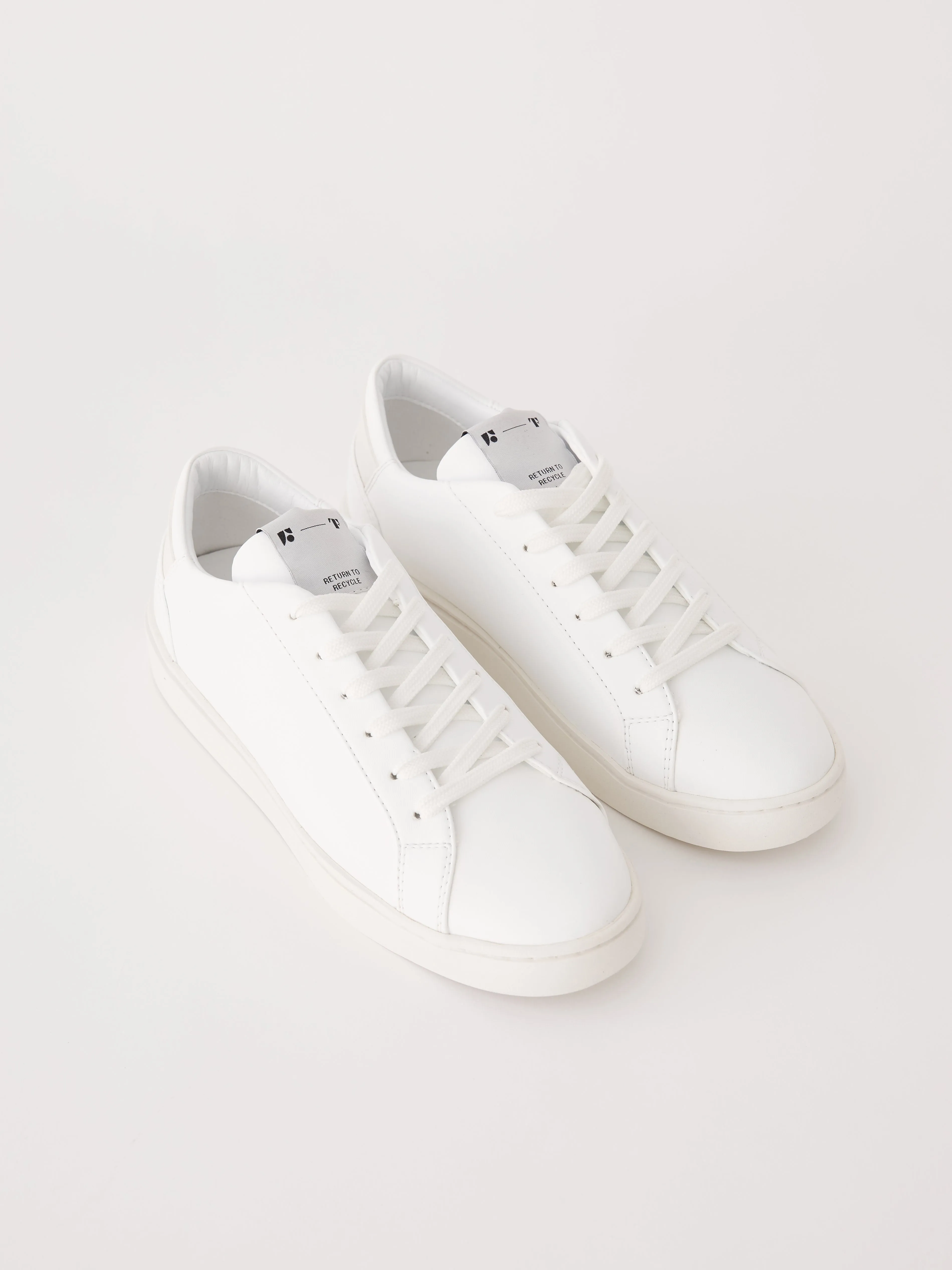 The Thousand Fell x Frank And Oak Sneaker in White sold by Frank & Oak product image thumbnail 2