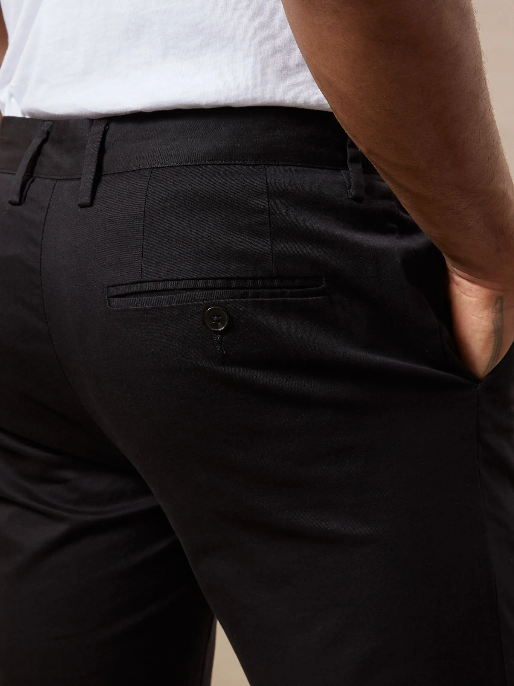 The Brunswick Slim Chino Pant in Black sold by Frank & Oak product image thumbnail 4