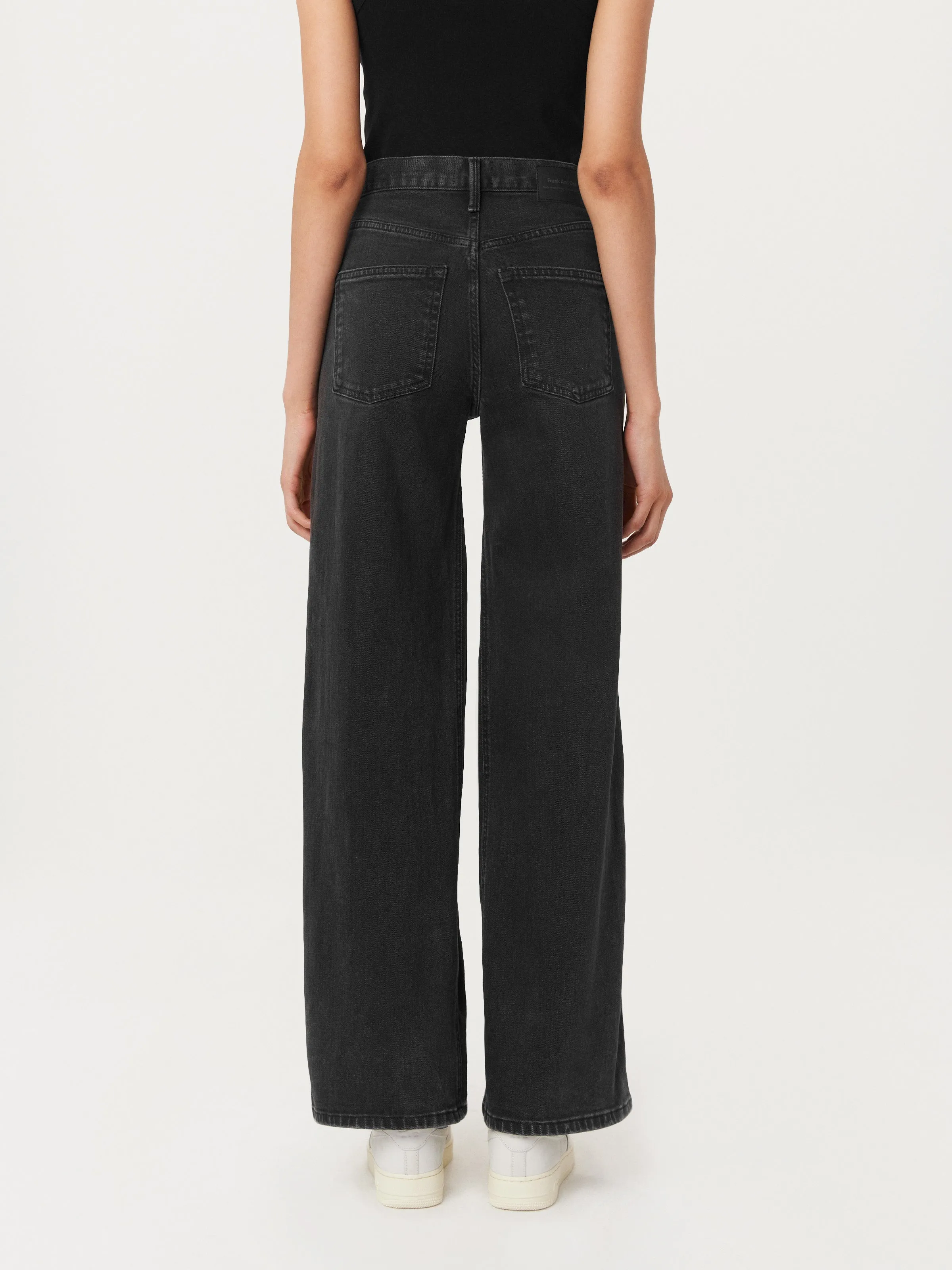 The Nina Wide Leg Jean in Washed Black sold by Frank & Oak product image thumbnail 4