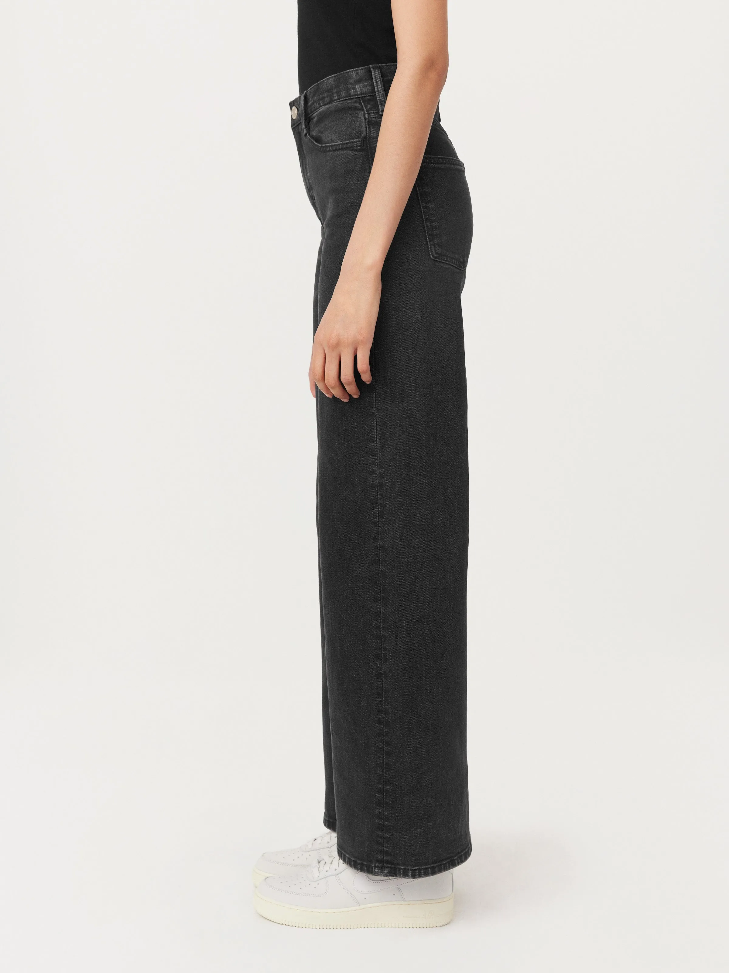 The Nina Wide Leg Jean in Washed Black sold by Frank & Oak product image thumbnail 3