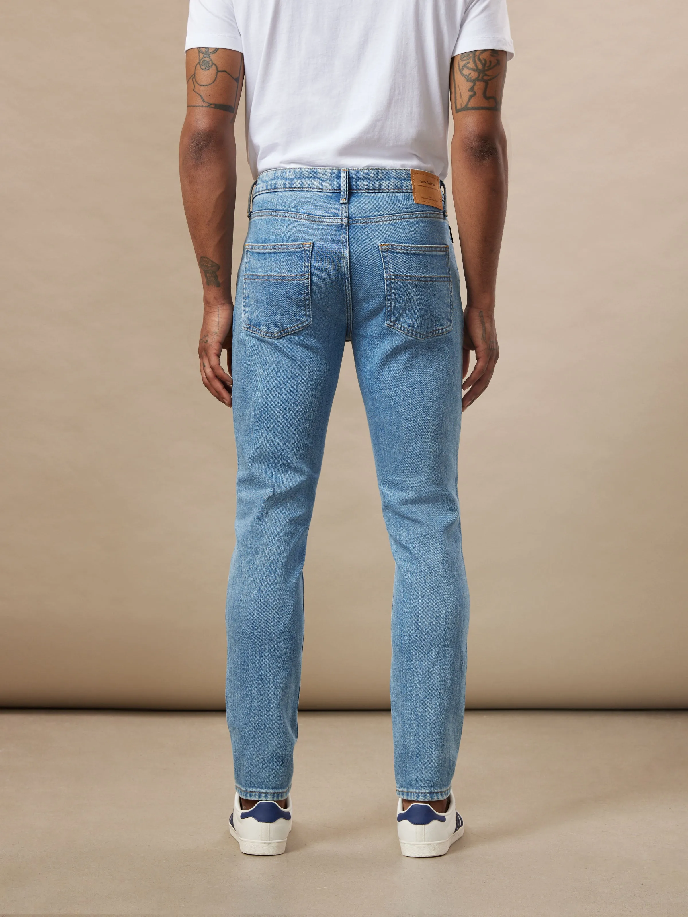 The Hugo Skinny Jean in Light Blue sold by Frank & Oak product image thumbnail 4