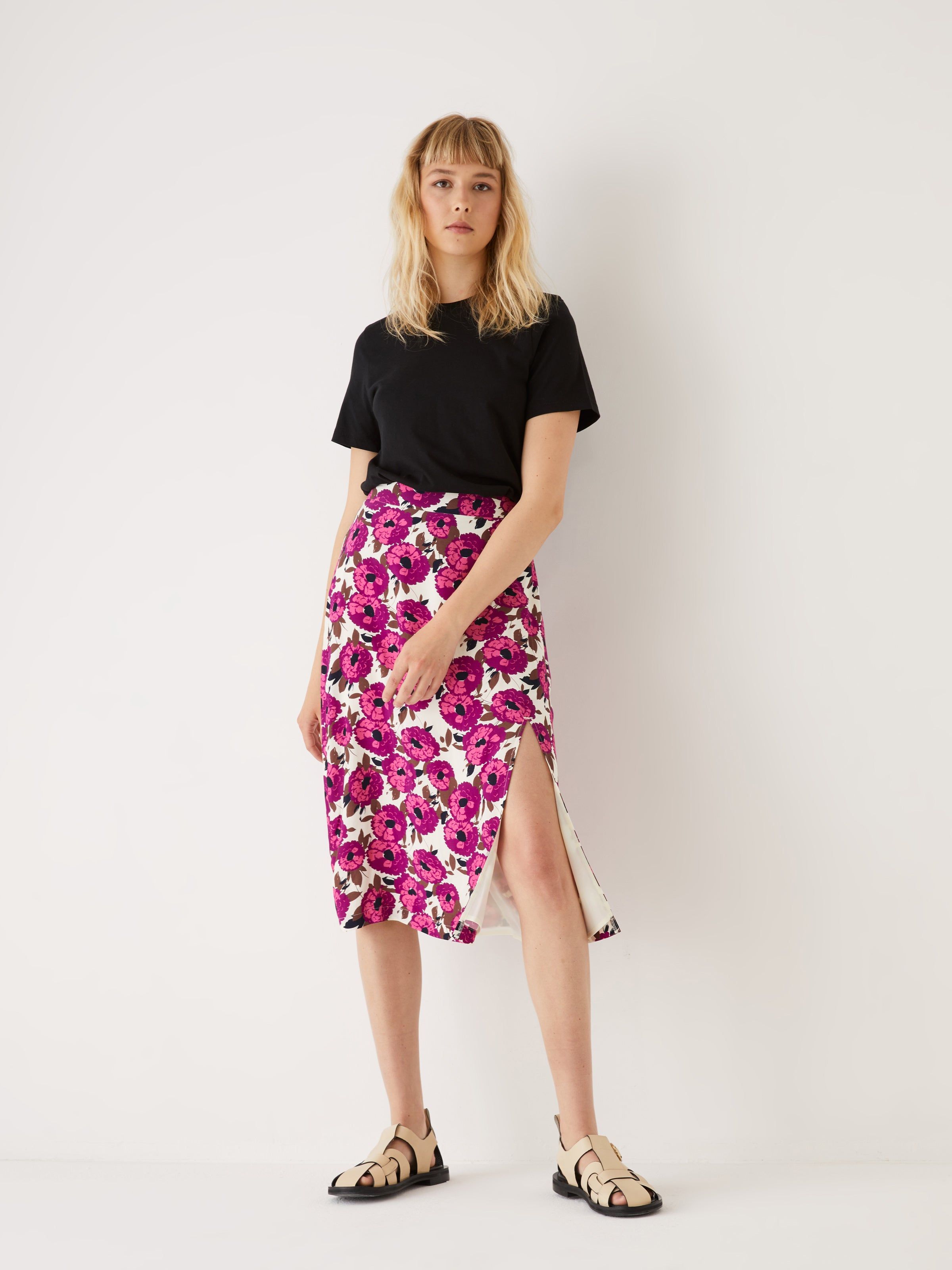 The Printed Midi Skirt in Fuchsia sold by Frank & Oak