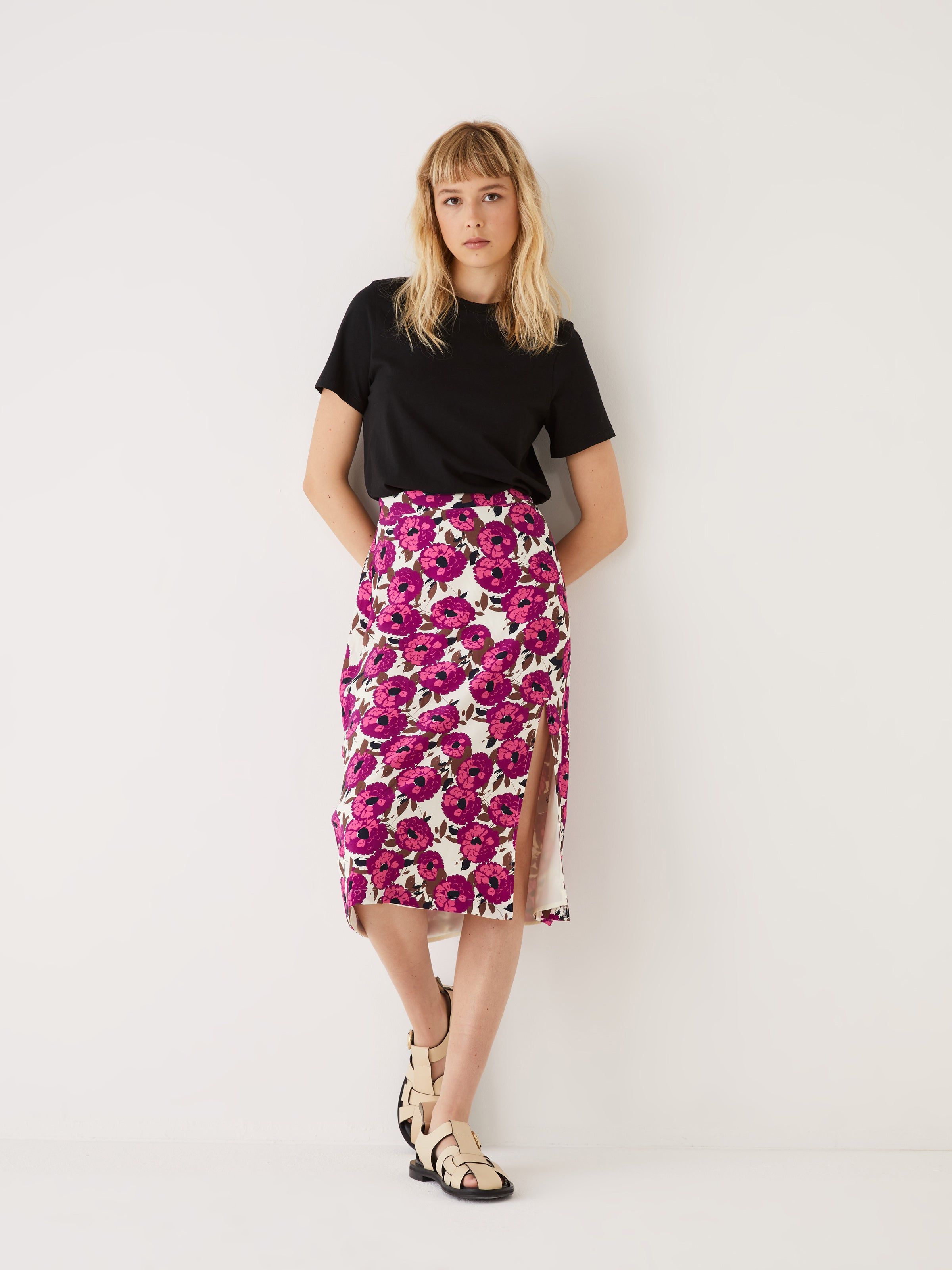 The Printed Midi Skirt in Fuchsia sold by Frank & Oak product image thumbnail 2