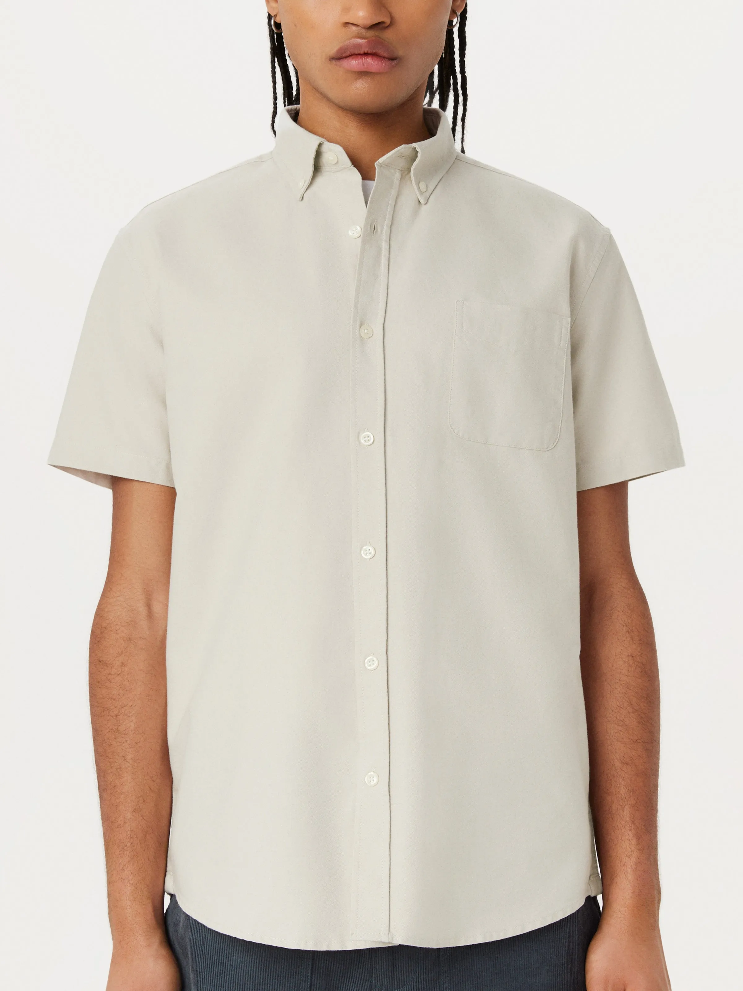 The Jasper Short Sleeve Oxford Shirt in Moonlight sold by Frank & Oak product image thumbnail 2