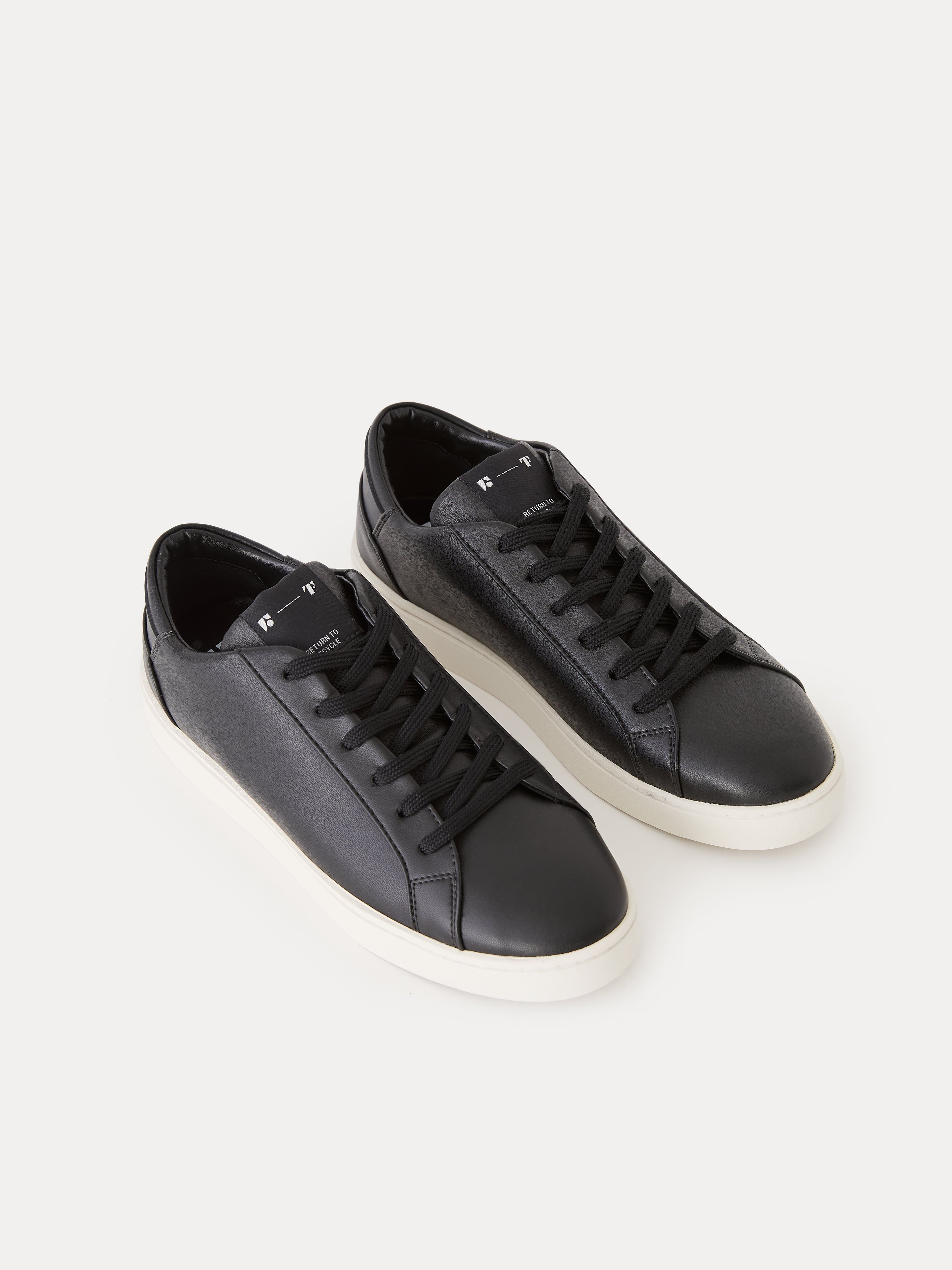 The Thousand Fell x Frank And Oak Sneaker in Black sold by Frank & Oak product image thumbnail 5