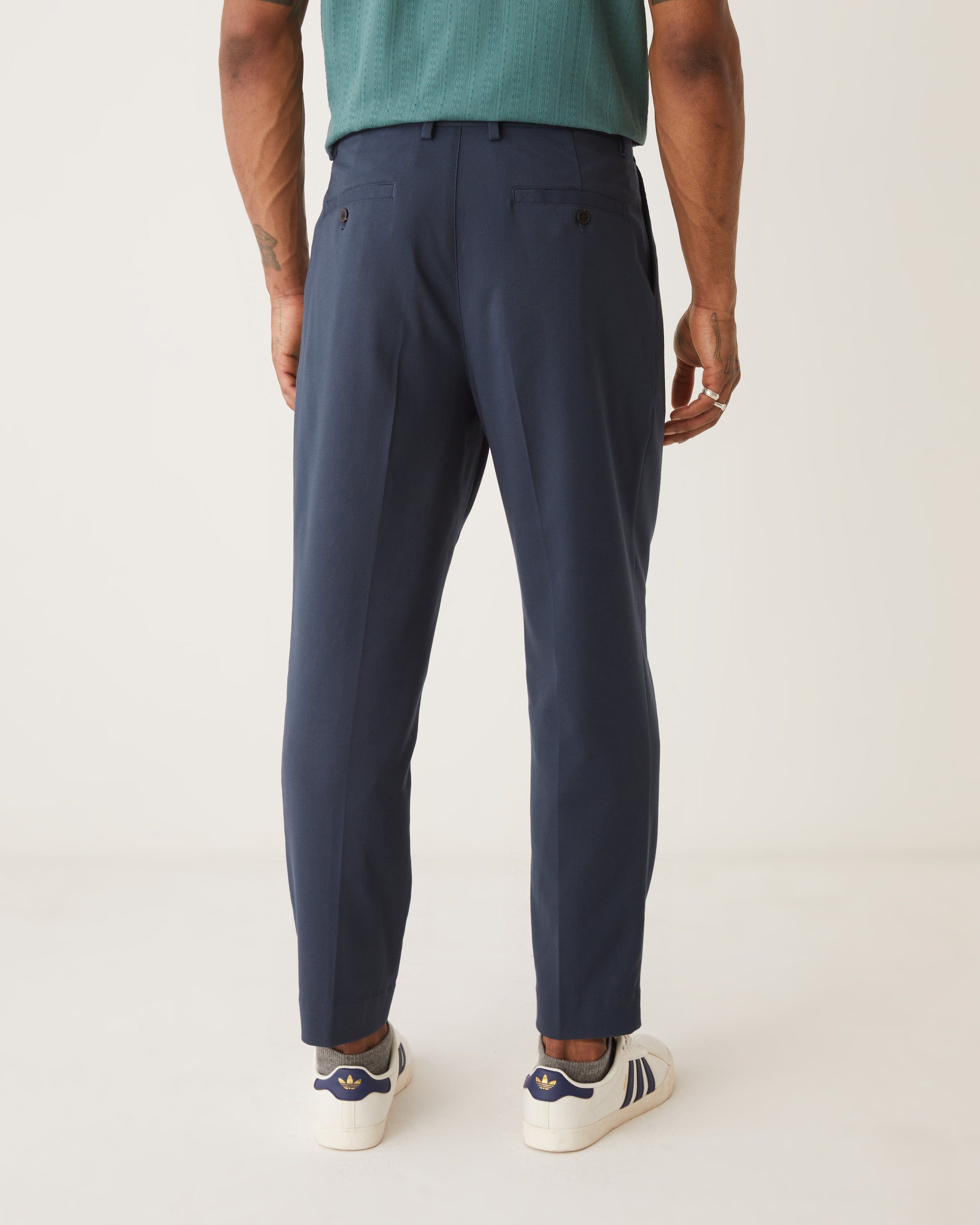The Pleated Tapered Fit Pant in Dark Navy sold by Frank & Oak product image thumbnail 4
