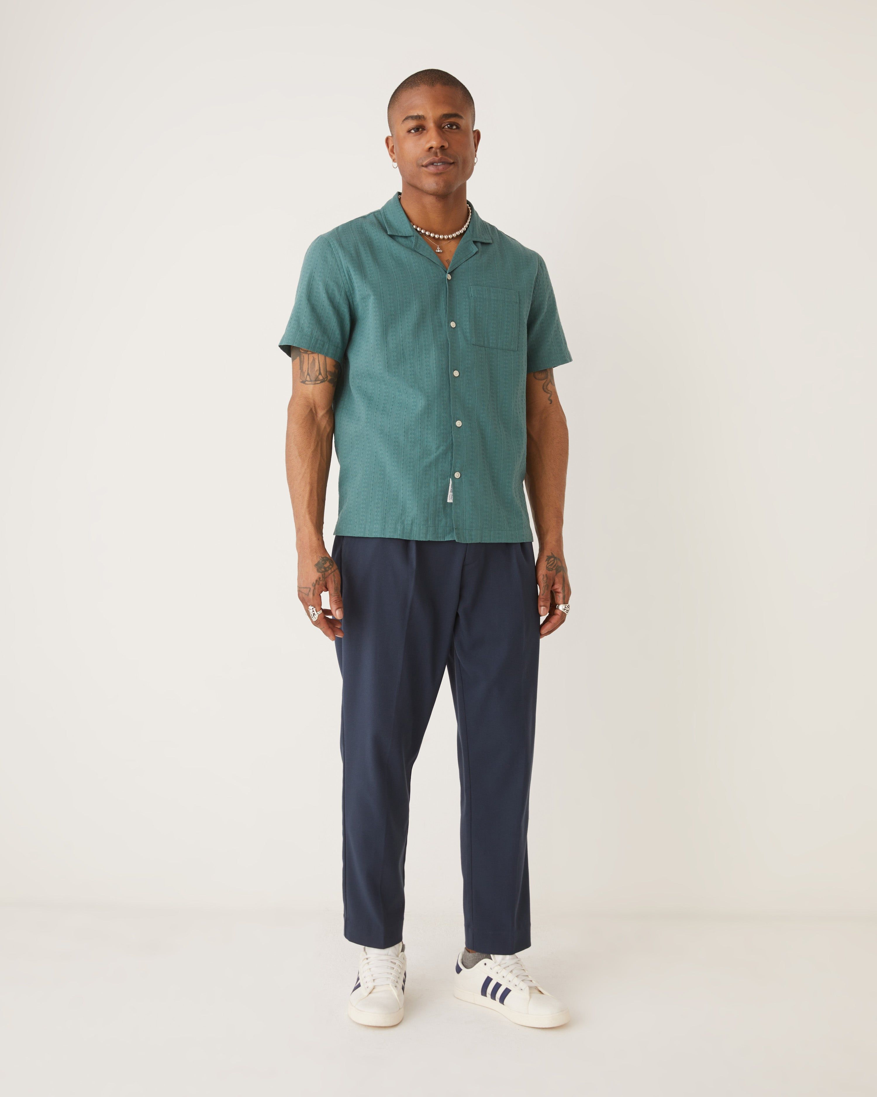 The Pleated Tapered Fit Pant in Dark Navy sold by Frank & Oak product image thumbnail 2