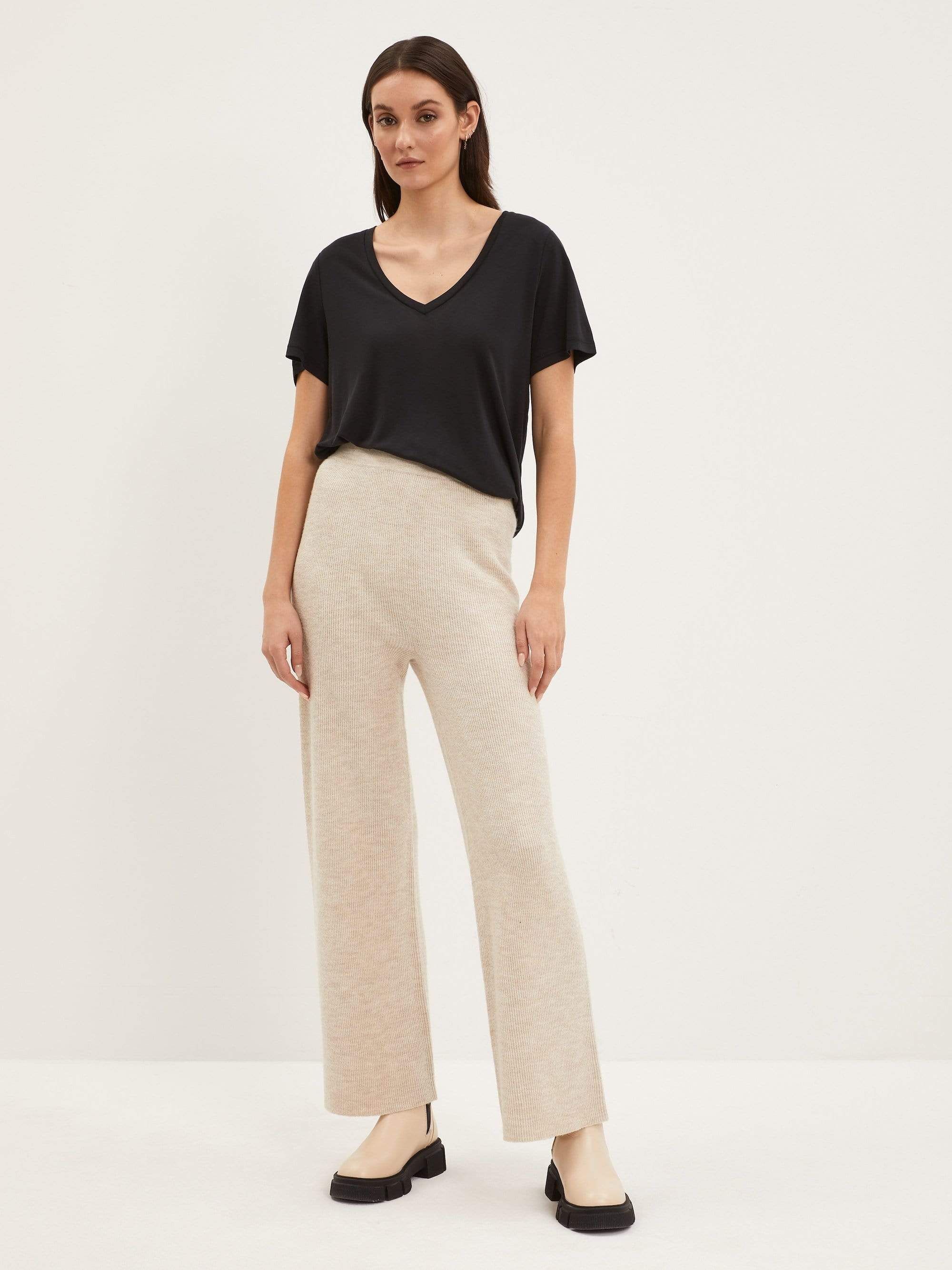 The SuperSoft V-Neck Tee in Black sold by Frank & Oak product image thumbnail 3