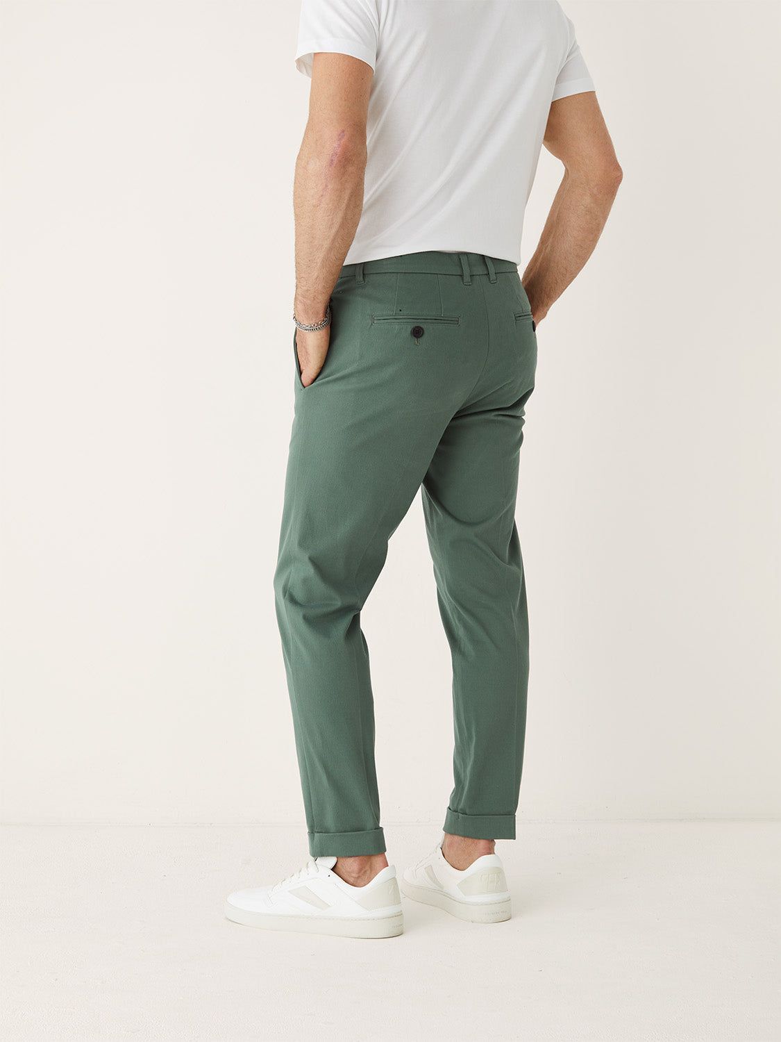 The Colin Tapered Flex Pant in Evergreen sold by Frank & Oak product image thumbnail 3