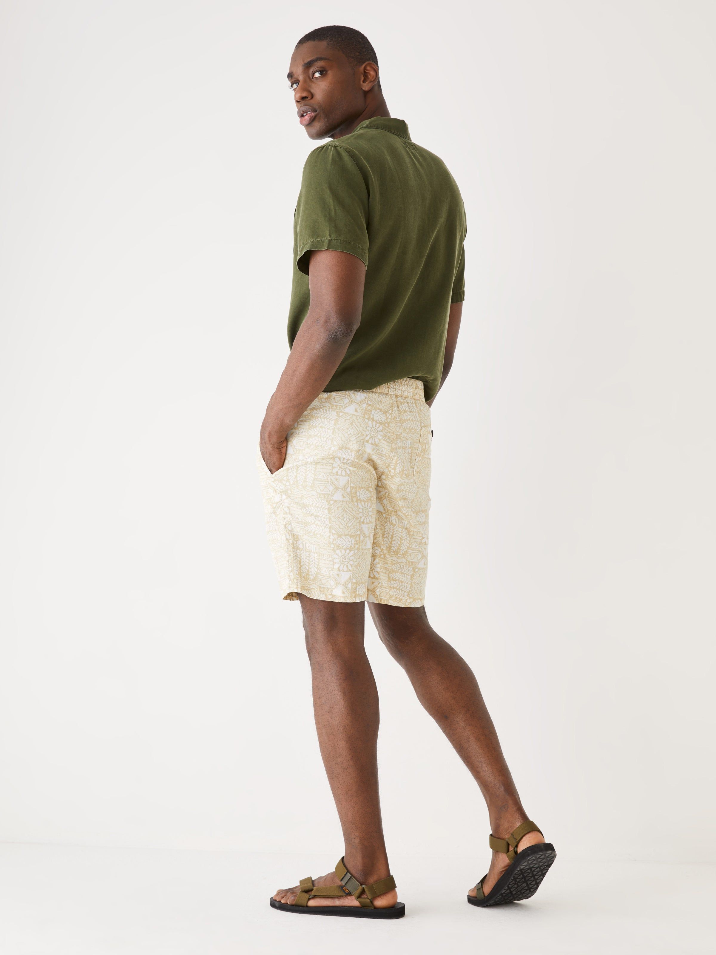 The Printed Pull On Short in Oyster Grey sold by Frank & Oak product image thumbnail 5