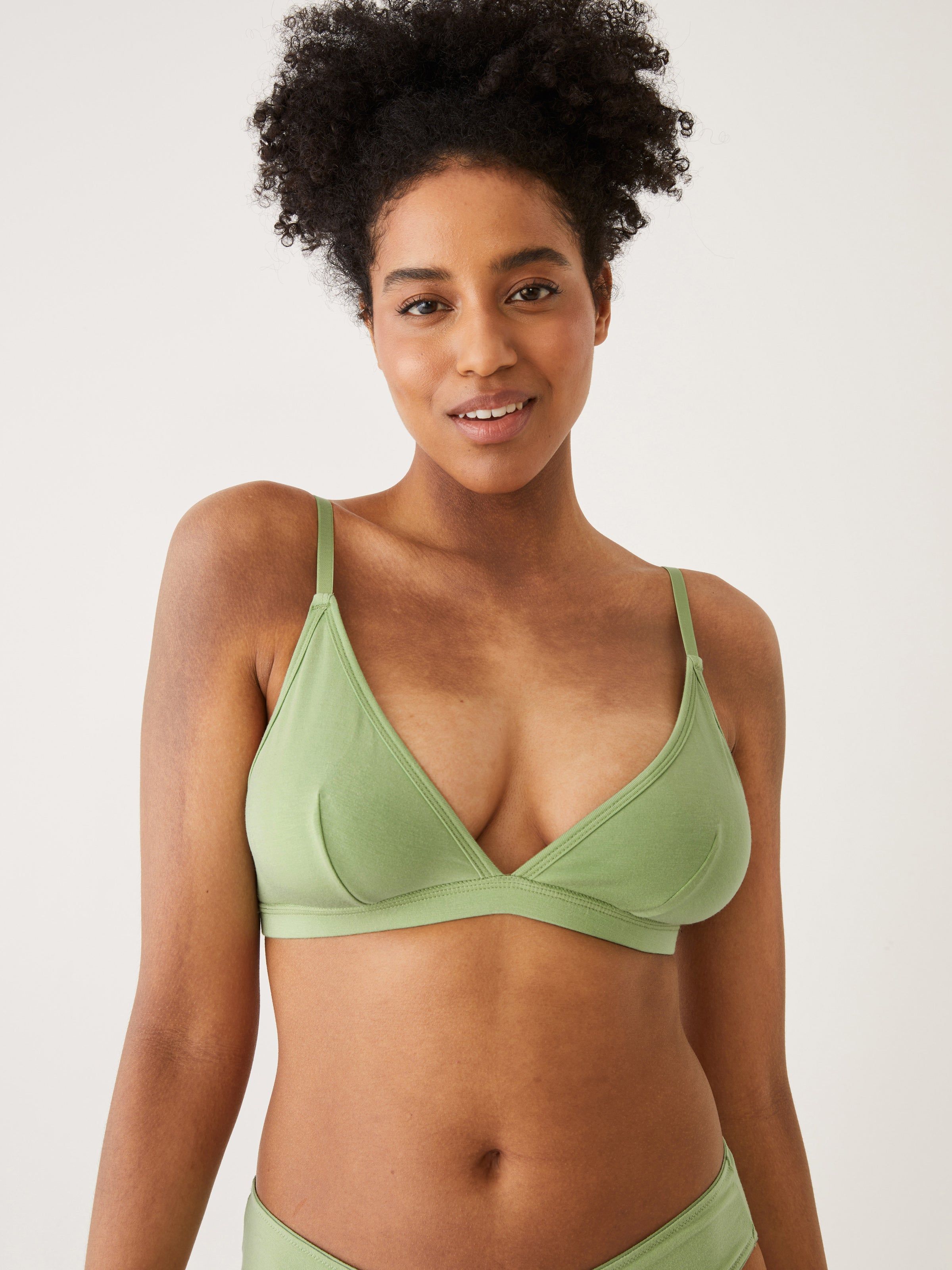 The Fluid Pull-On Triangle Bralette in Basil Green sold by Frank & Oak product image thumbnail 2