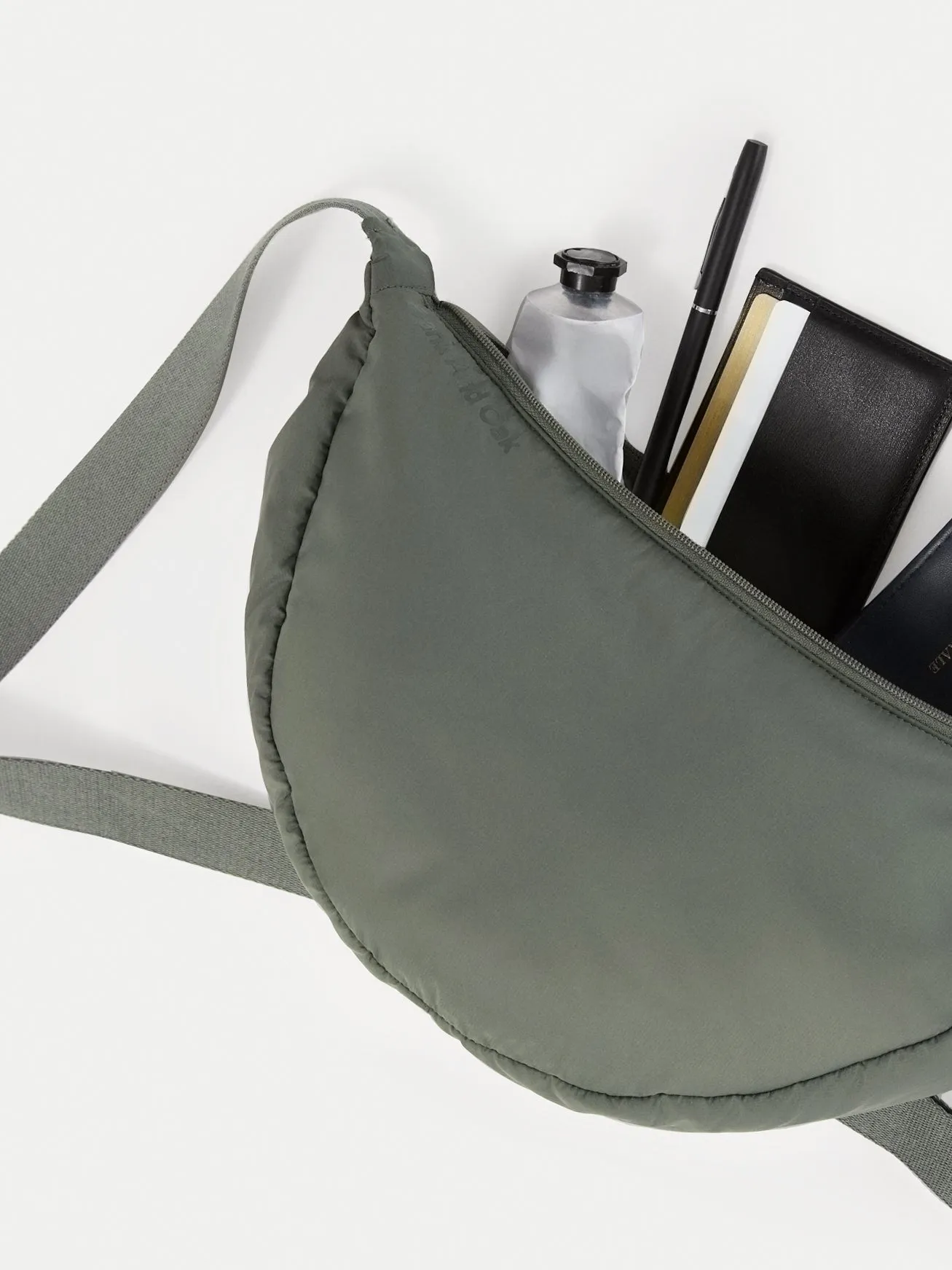 The Aero Cross Body Bag in Boreal Green sold by Frank & Oak product image thumbnail 3