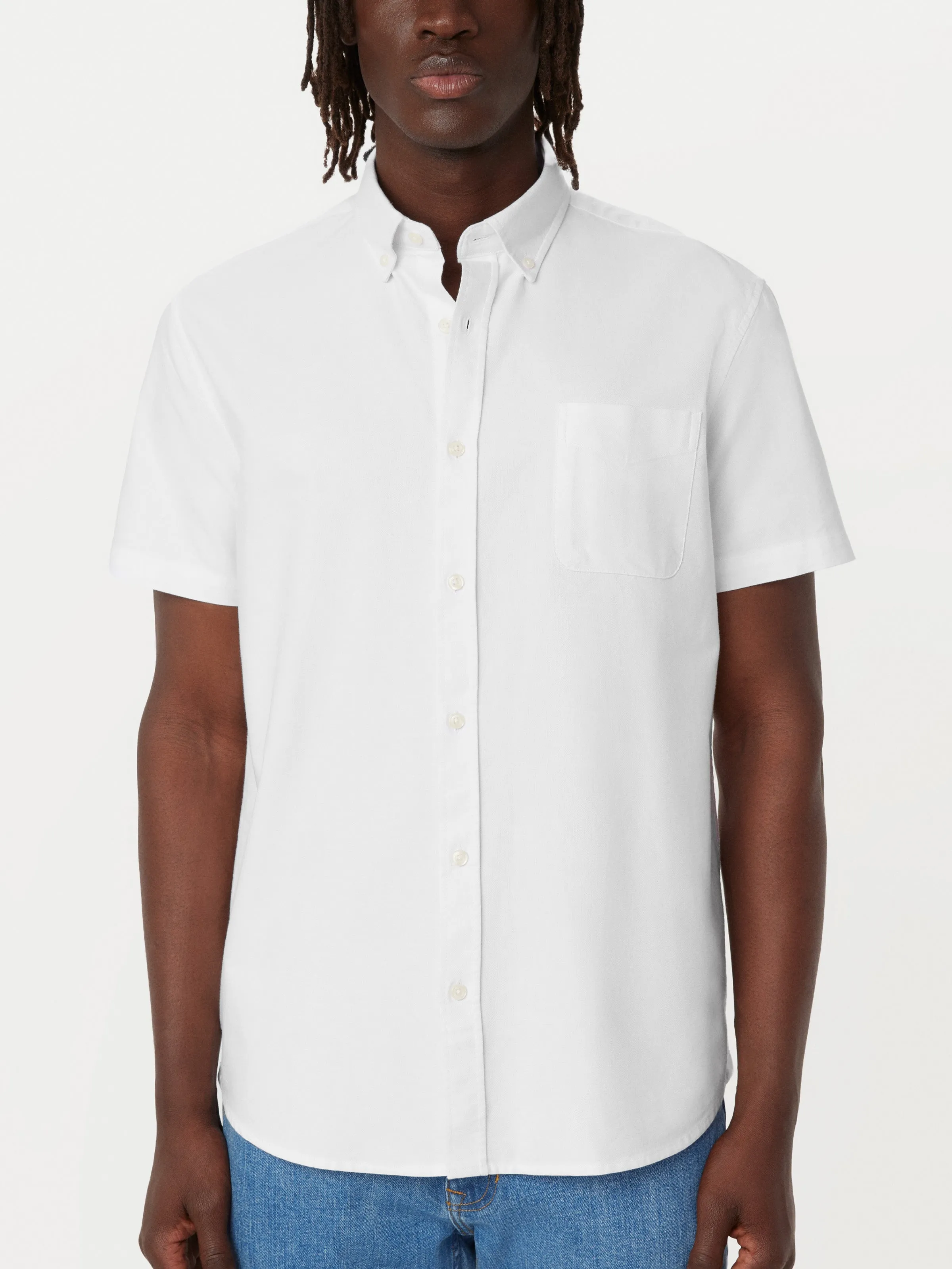 The Jasper Short Sleeve Oxford Shirt in White sold by Frank & Oak product image thumbnail 3
