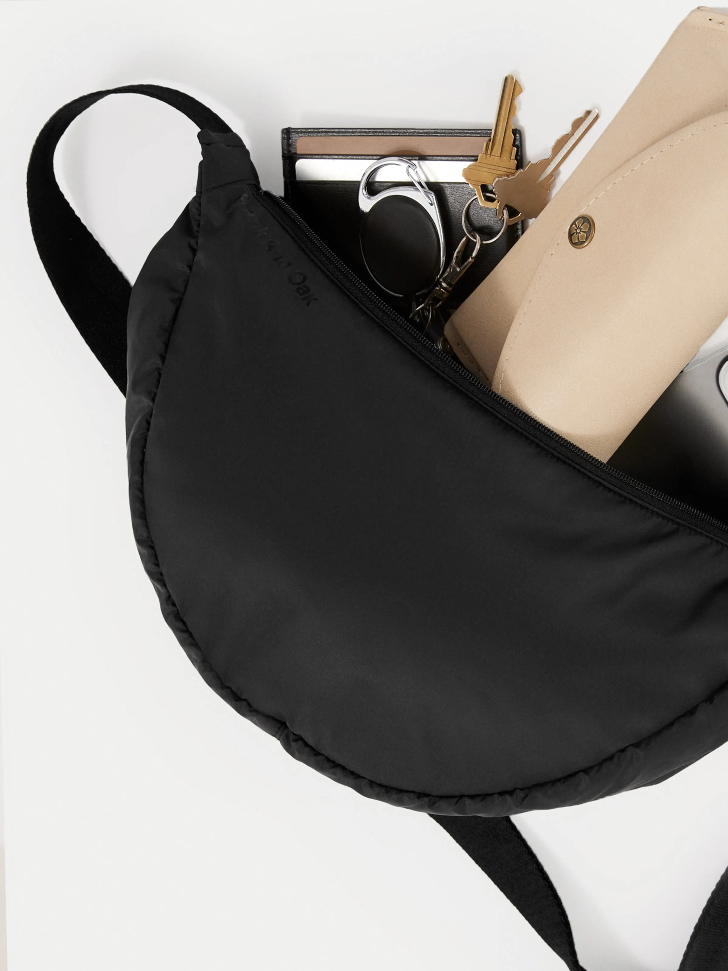 The Aero Cross Body Bag in Black sold by Frank & Oak product image thumbnail 5