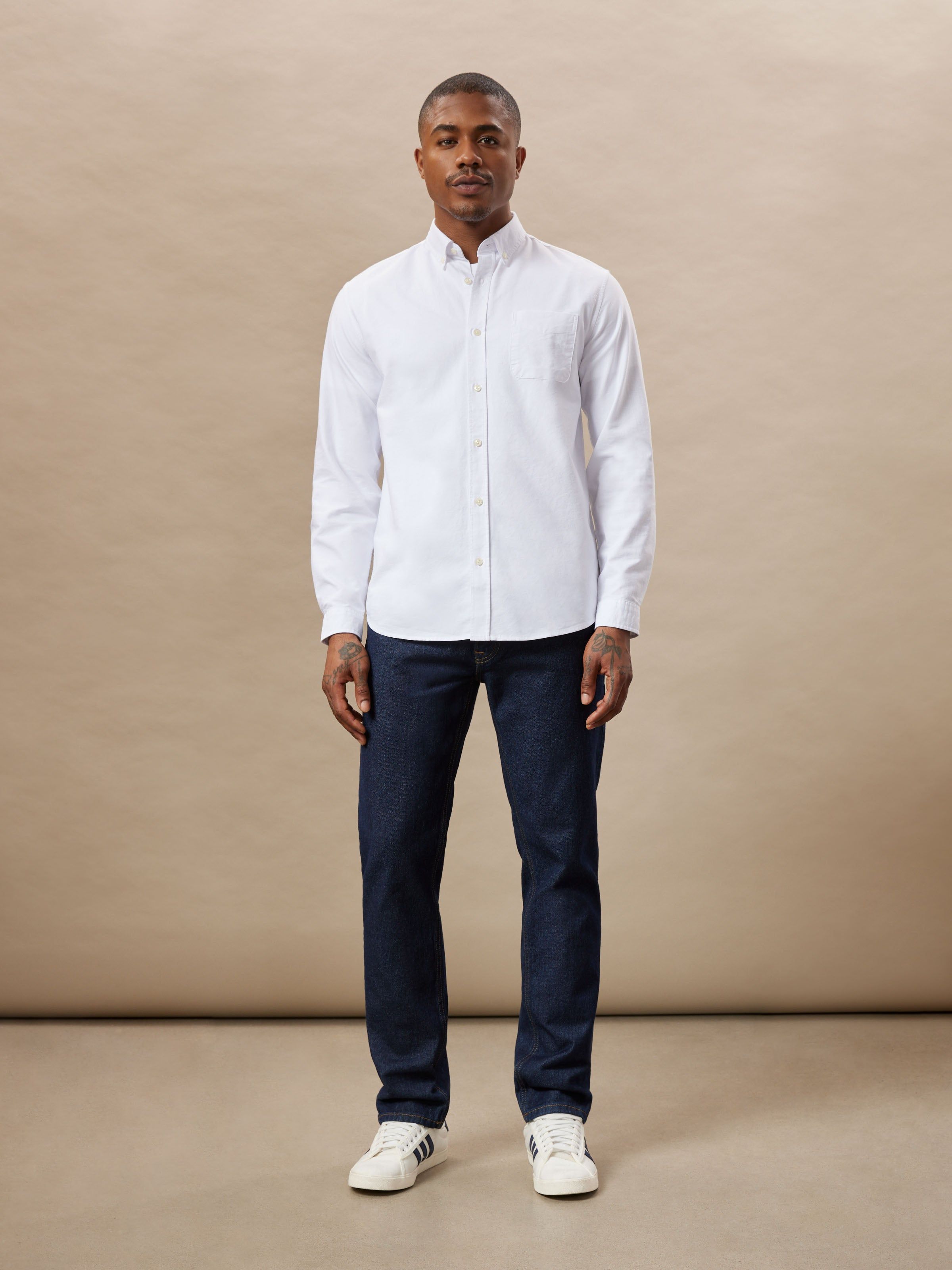 The Jasper Oxford Shirt in White sold by Frank & Oak product image thumbnail 2