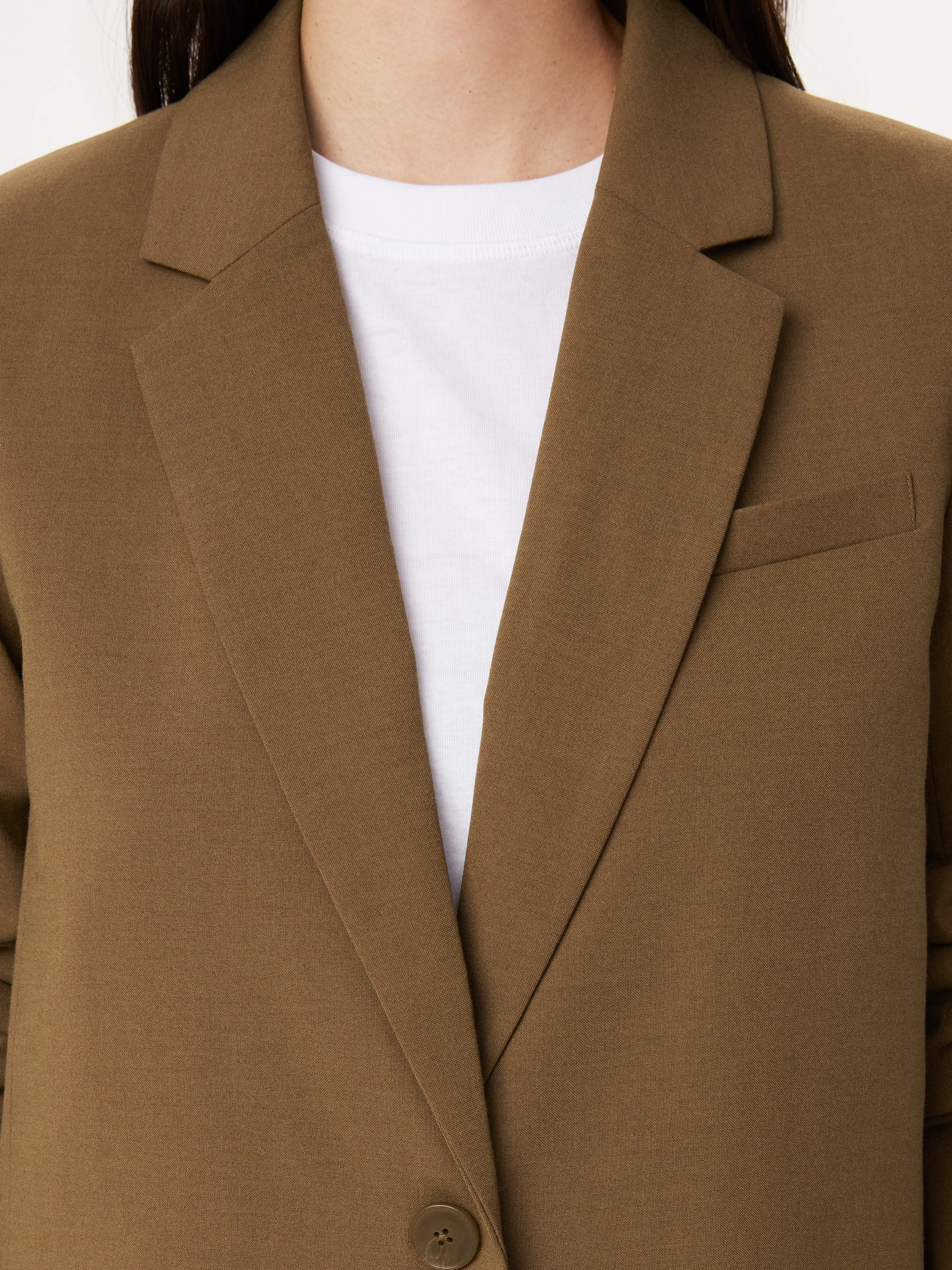 The Relaxed Single Breasted Blazer in Sepia sold by Frank & Oak product image thumbnail 3