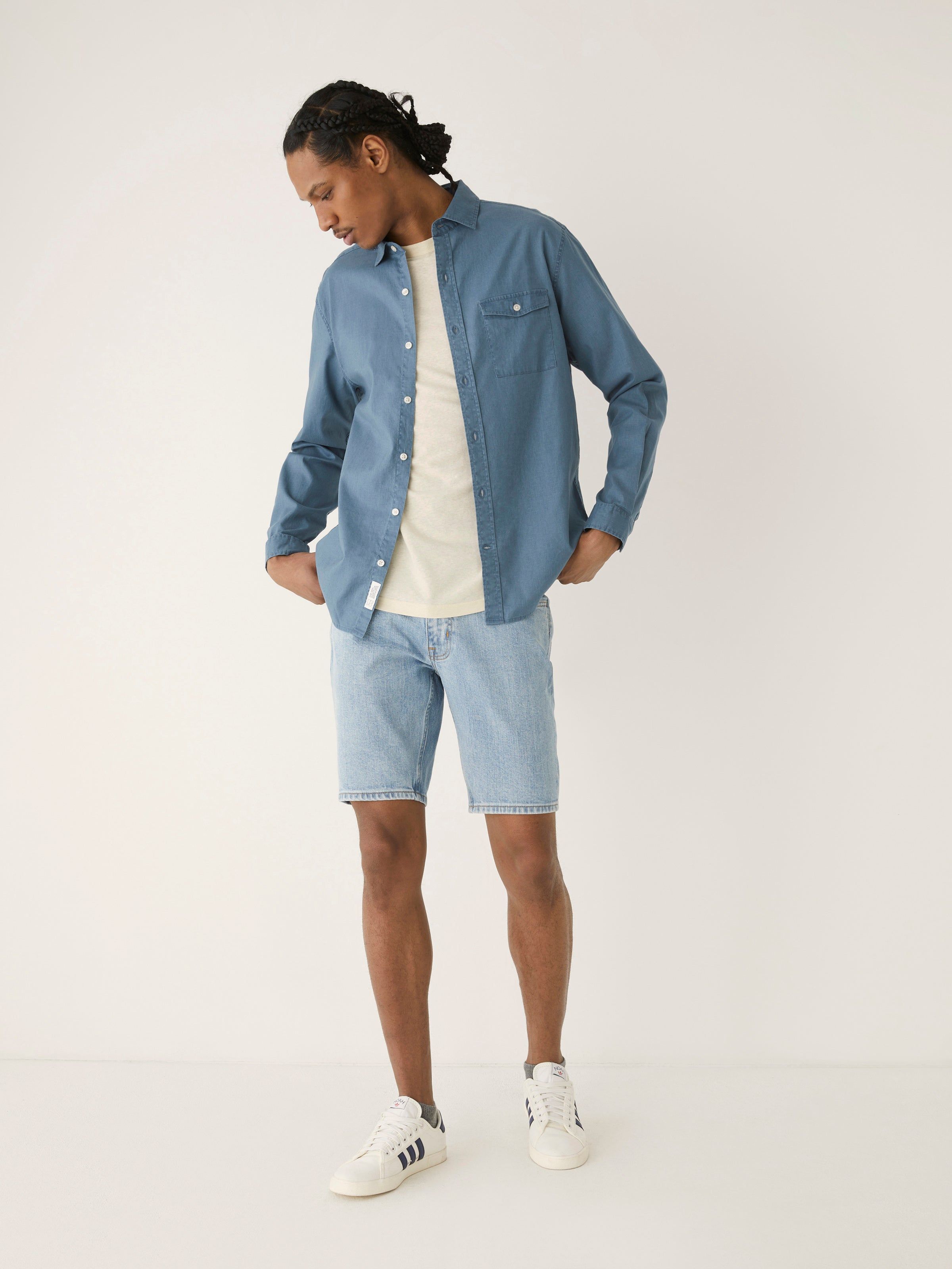 The Arc Hemp T-Shirt in White sold by Frank & Oak product image thumbnail 5