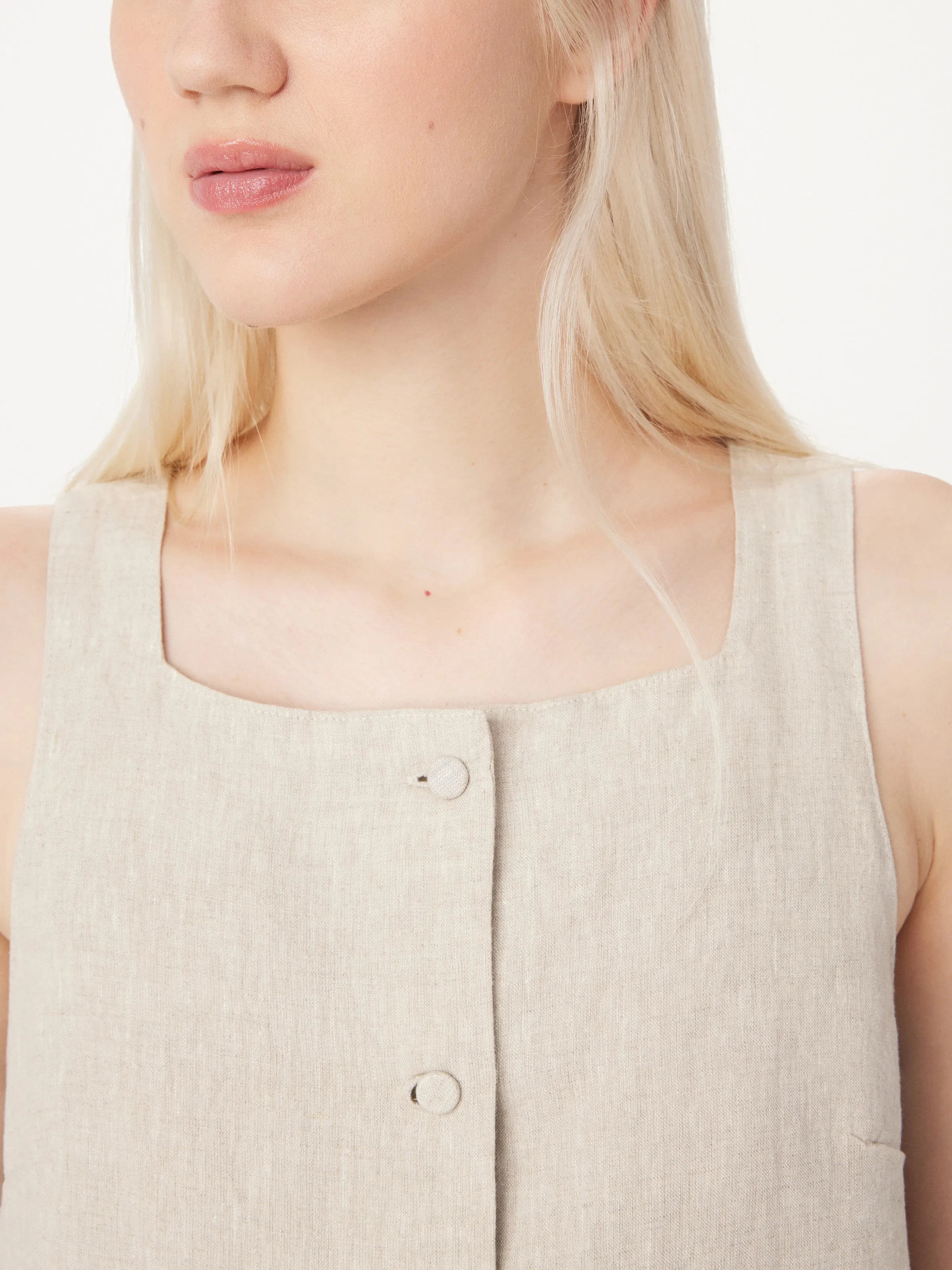 The Pinafore Linen Dress in Light Beige sold by Frank & Oak product image thumbnail 5