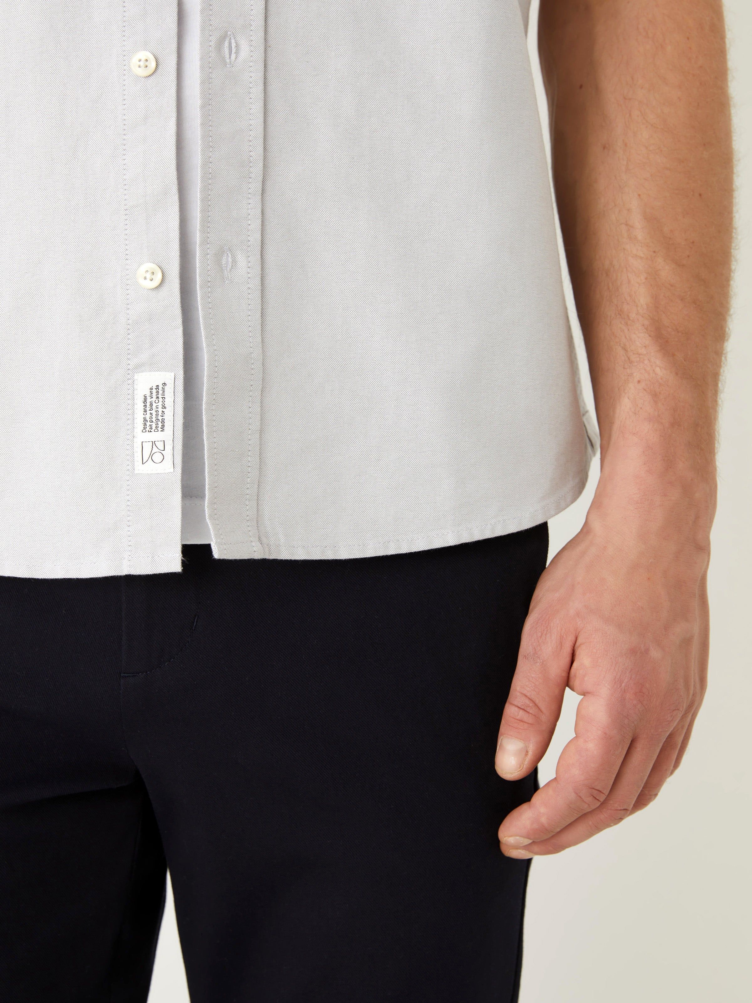 The Short-Sleeved Jasper Oxford Shirt in Grey sold by Frank & Oak product image thumbnail 5