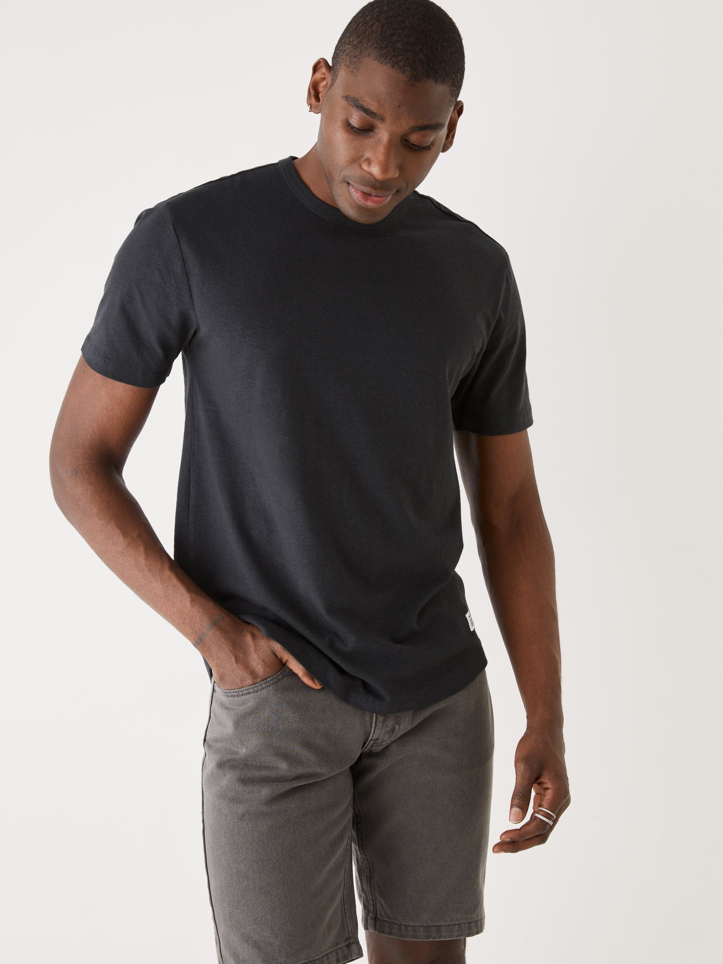 The Relaxed Fit Hemp T-Shirt in Black sold by Frank & Oak product image thumbnail 2