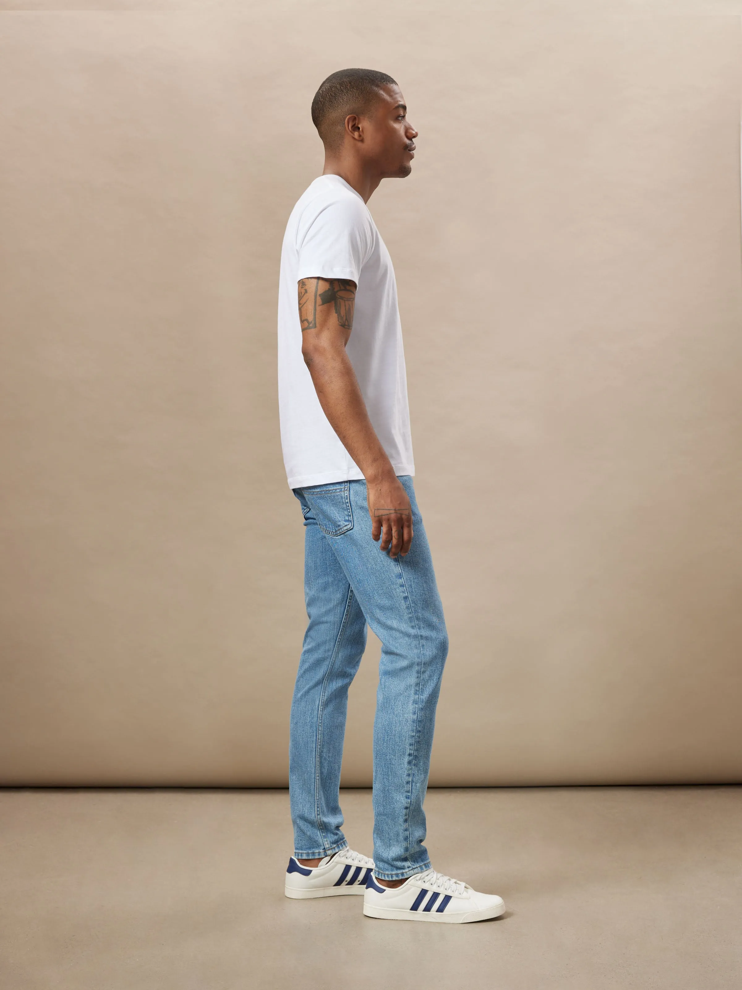 The Slim Fit Essential T-Shirt in Bright White sold by Frank & Oak product image thumbnail 3