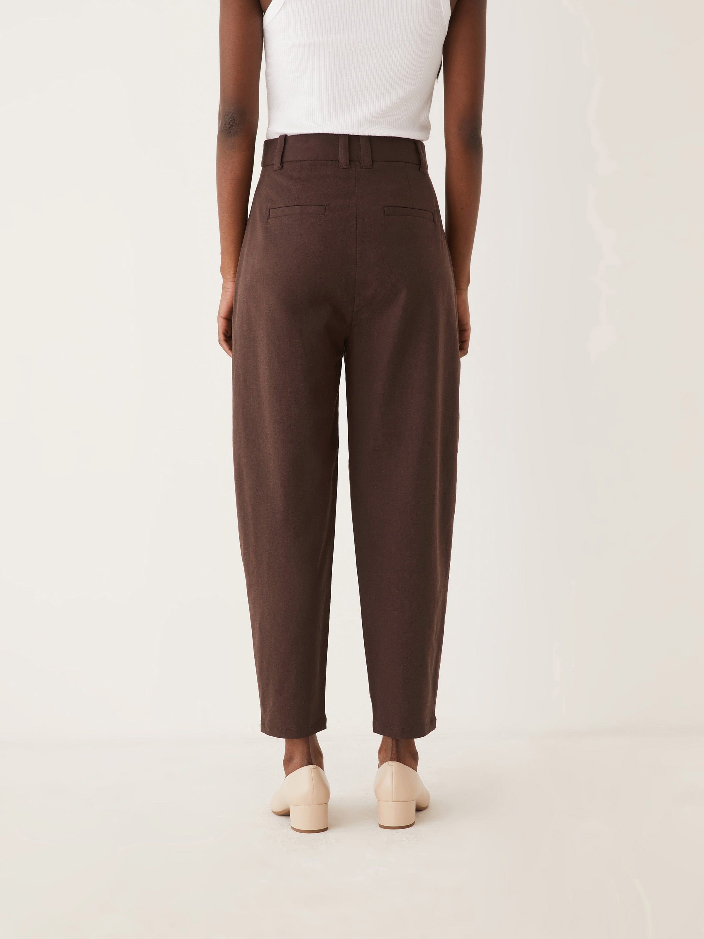 The Amelia Balloon Fit Pant in Dark Brown sold by Frank & Oak product image thumbnail 4