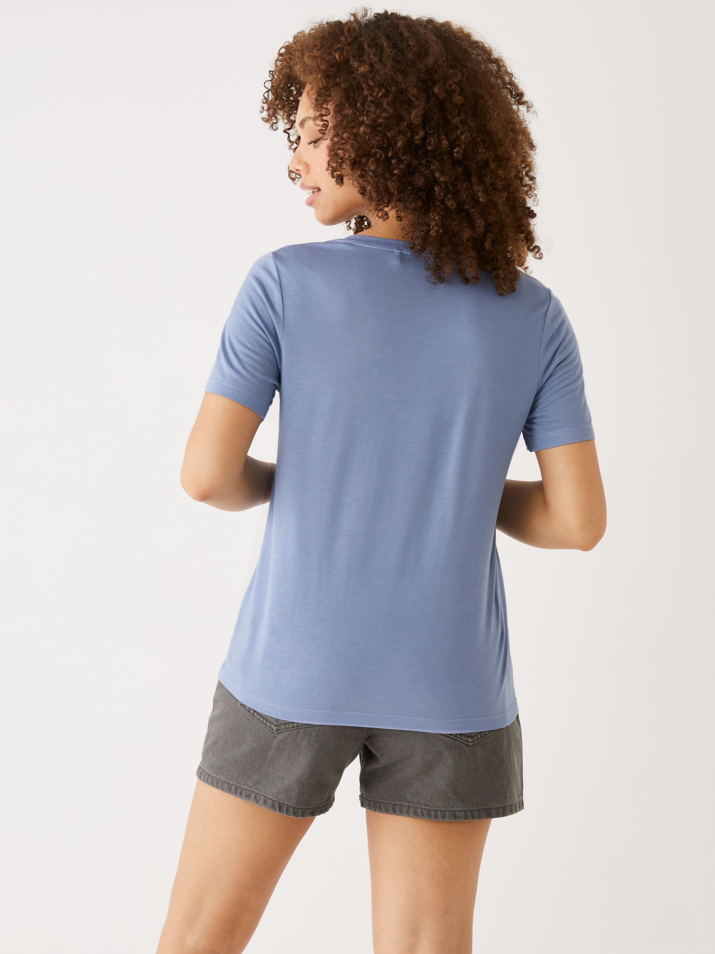 The SuperSoft V-Neck T-Shirt in Blue sold by Frank & Oak product image thumbnail 4