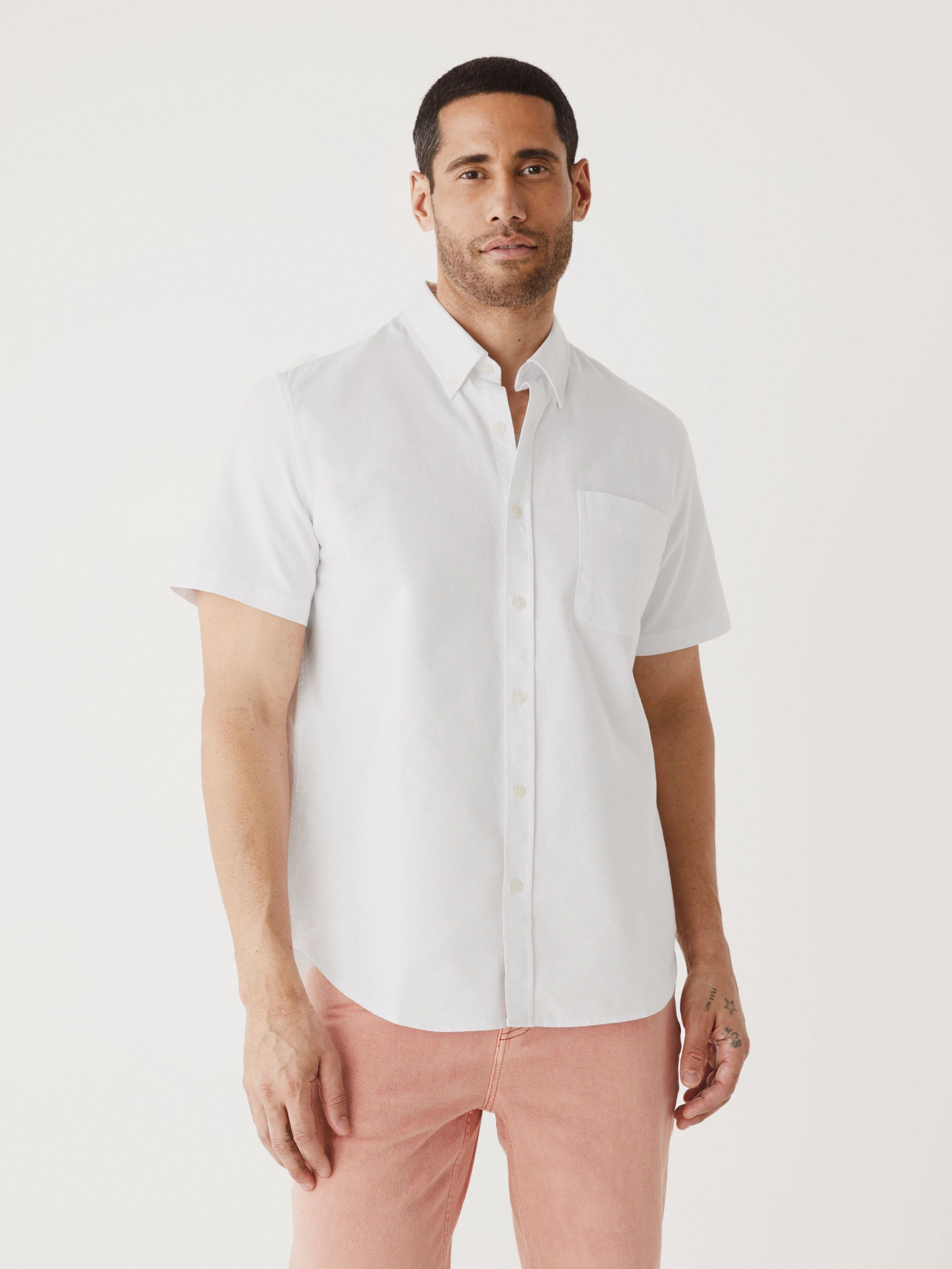 The Short Sleeve Jasper Shirt Boxy Fit in White sold by Frank & Oak product image thumbnail 3